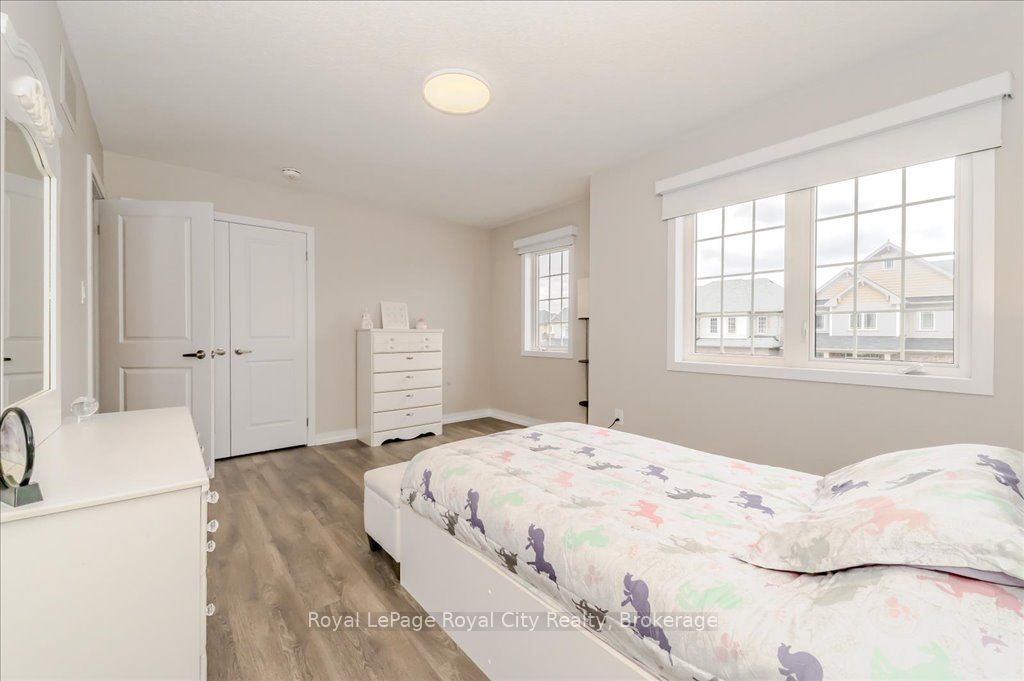 262 Dolman St Property Photo 28