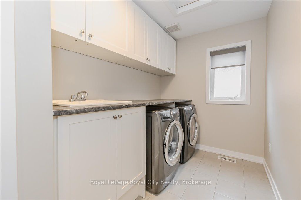 262 Dolman St Property Photo 31