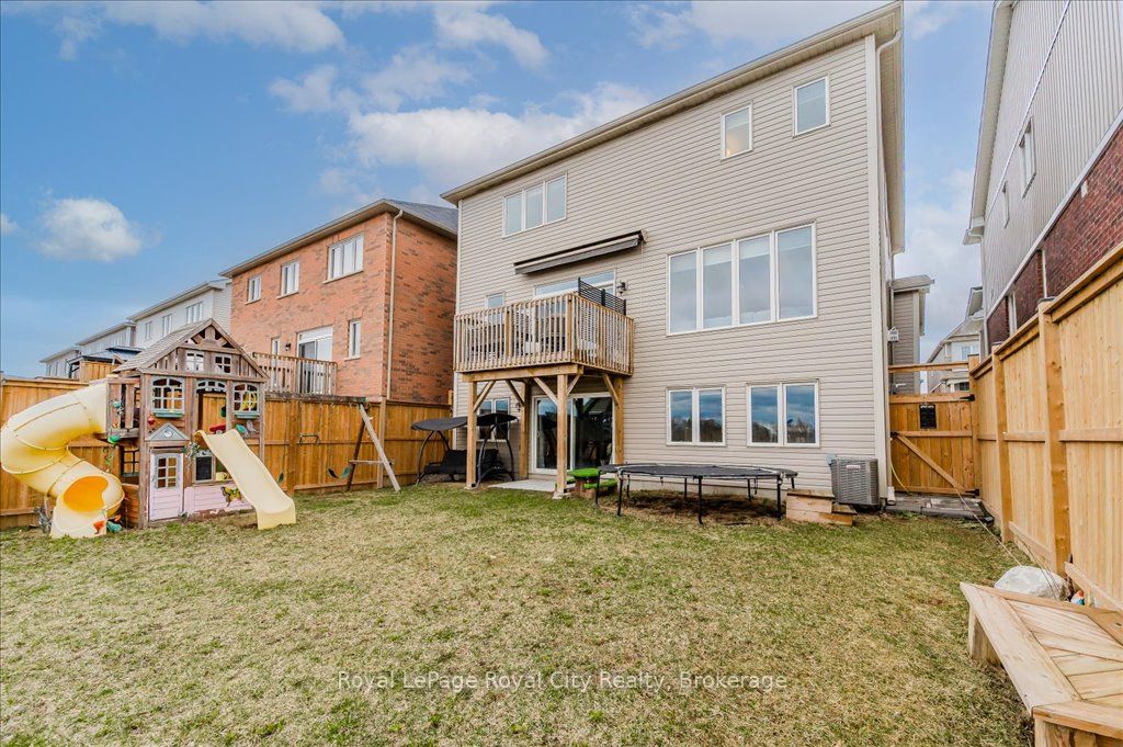 262 Dolman St Property Photo 39