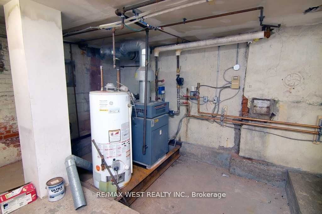 343 Merritt Street Property Photo 14