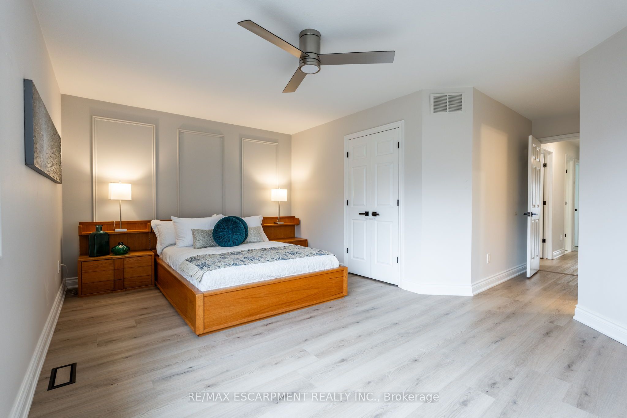 48 Goldenview Court Property Photo 19