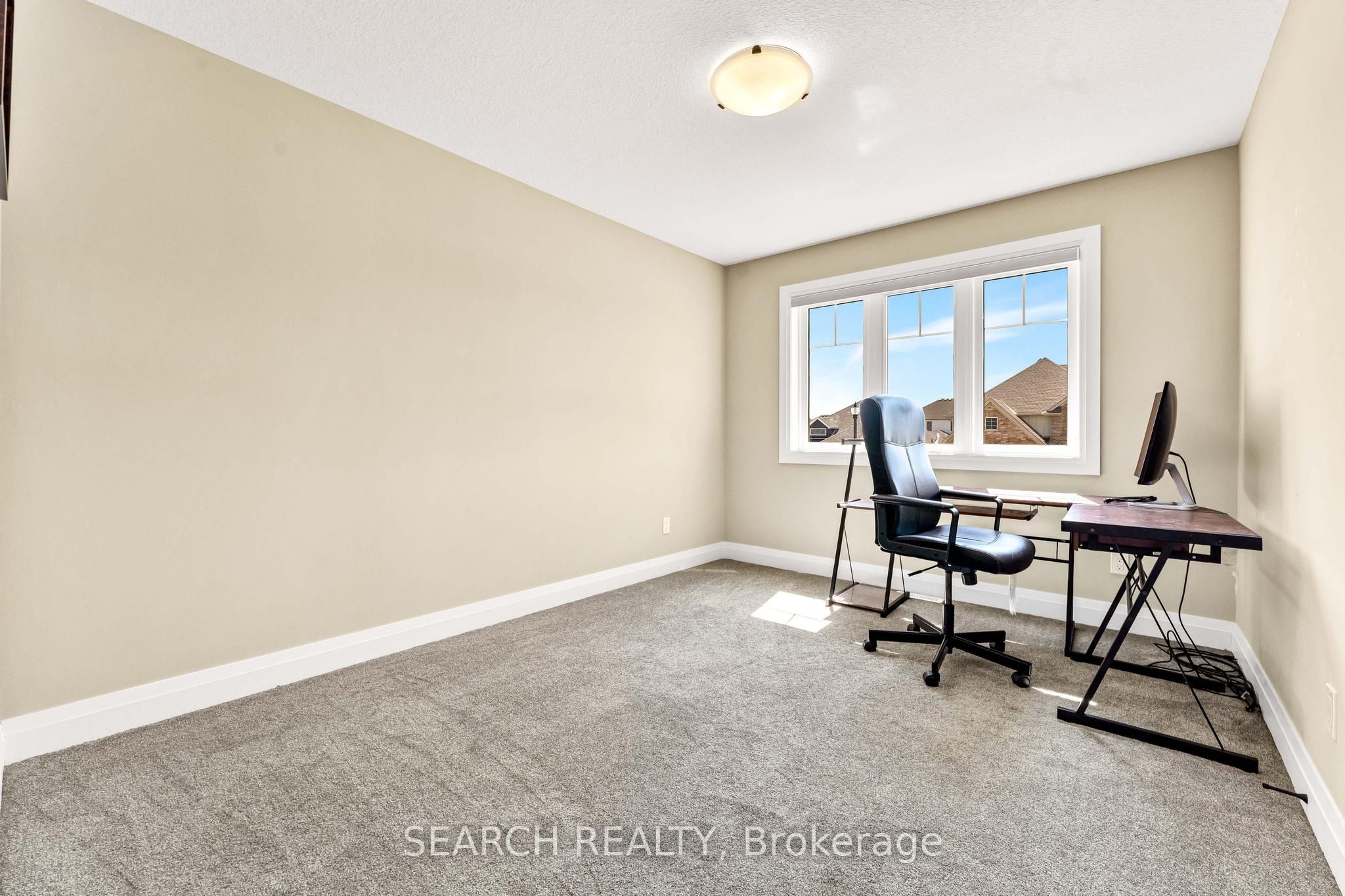 204 Boardwalk Way Property Photo 26