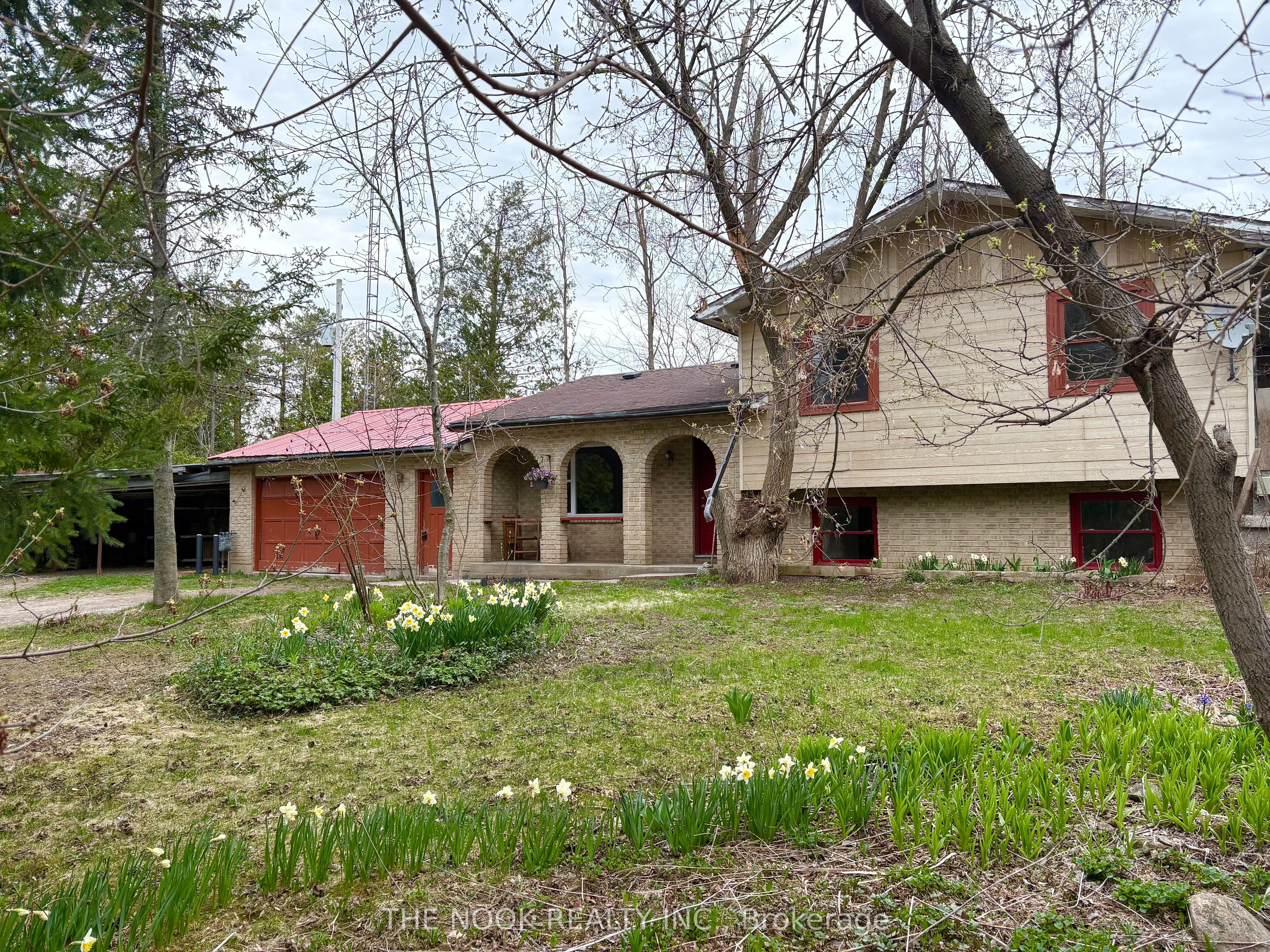 110 Emily Park Rd Property Photo