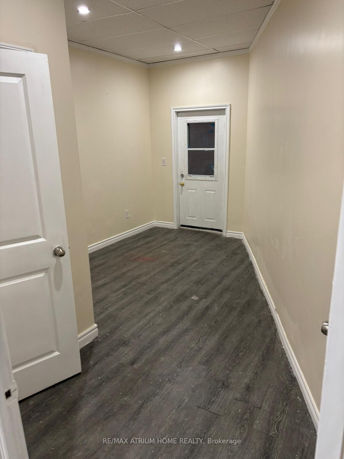 109 Lake Street Property Photo 2