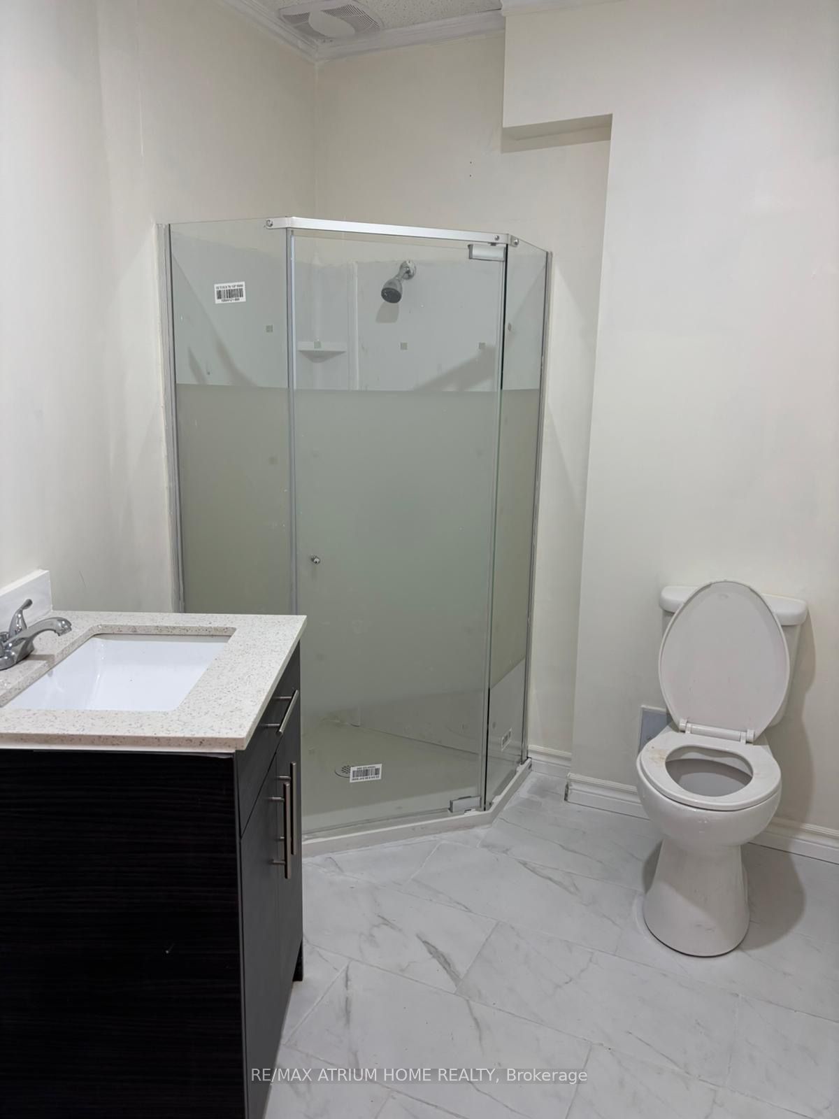 109 Lake Street Property Photo 7