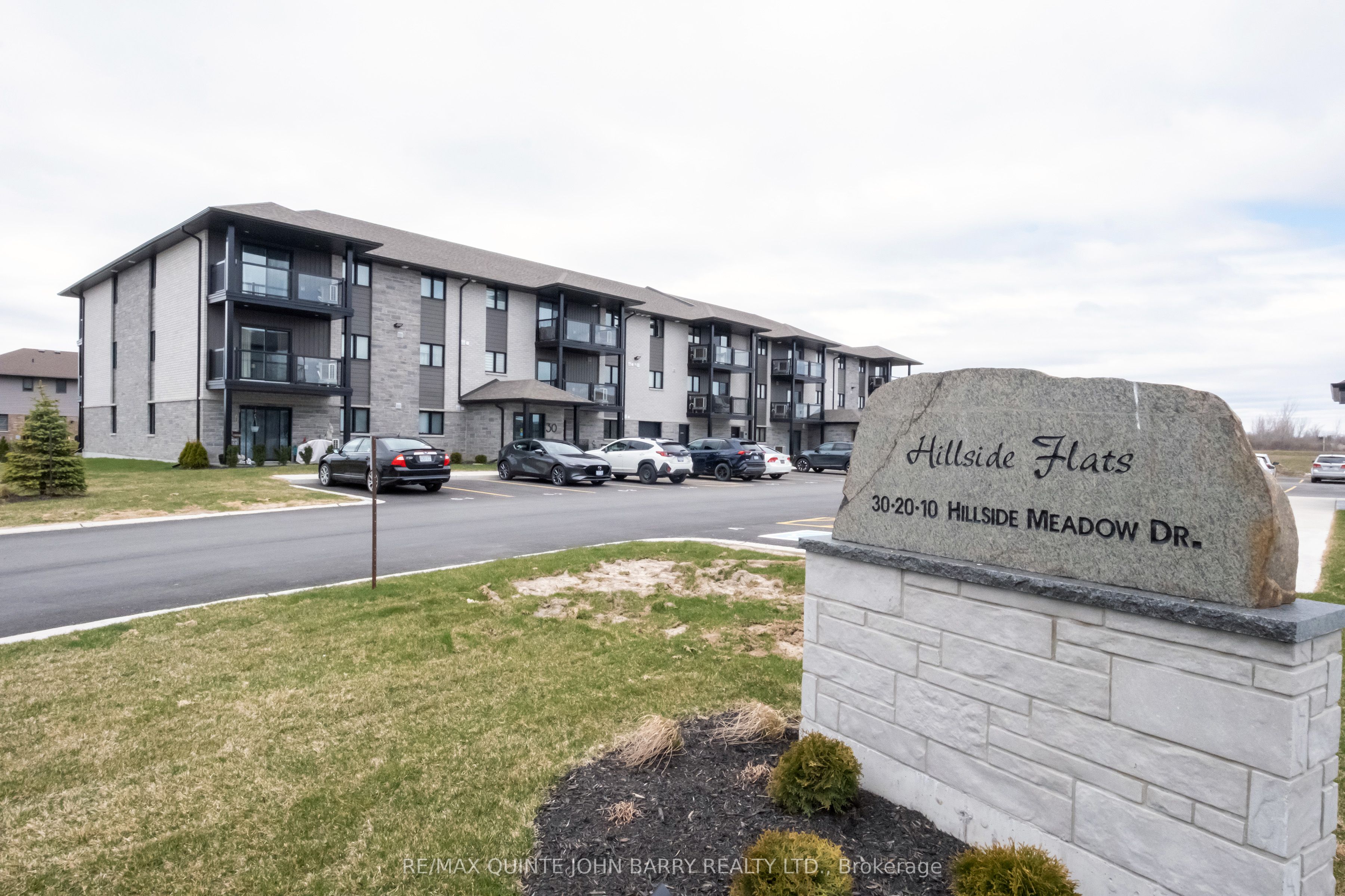 210-30 Hillside Meadow Drive Property Photo