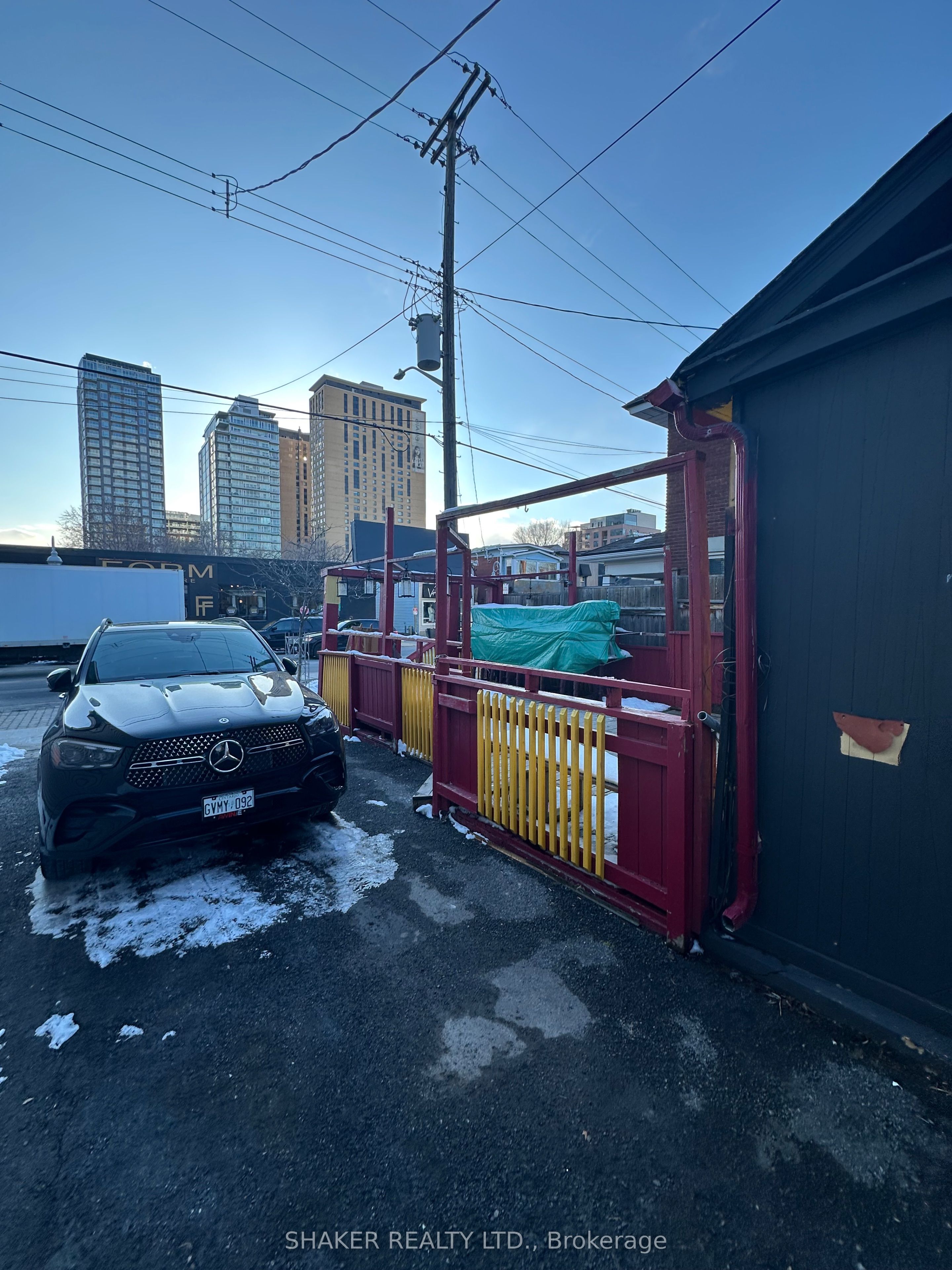 449 Preston Street Property Photo 7