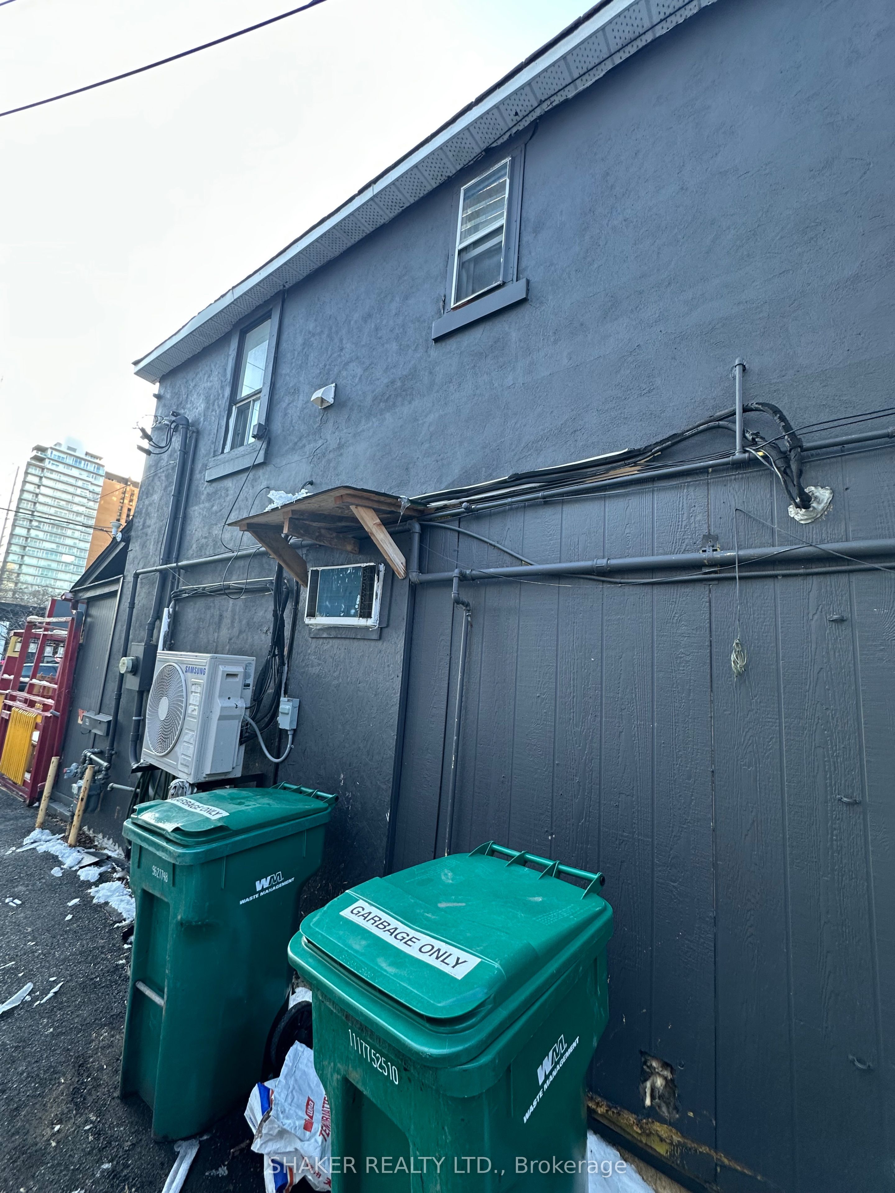 449 Preston Street Property Photo 8