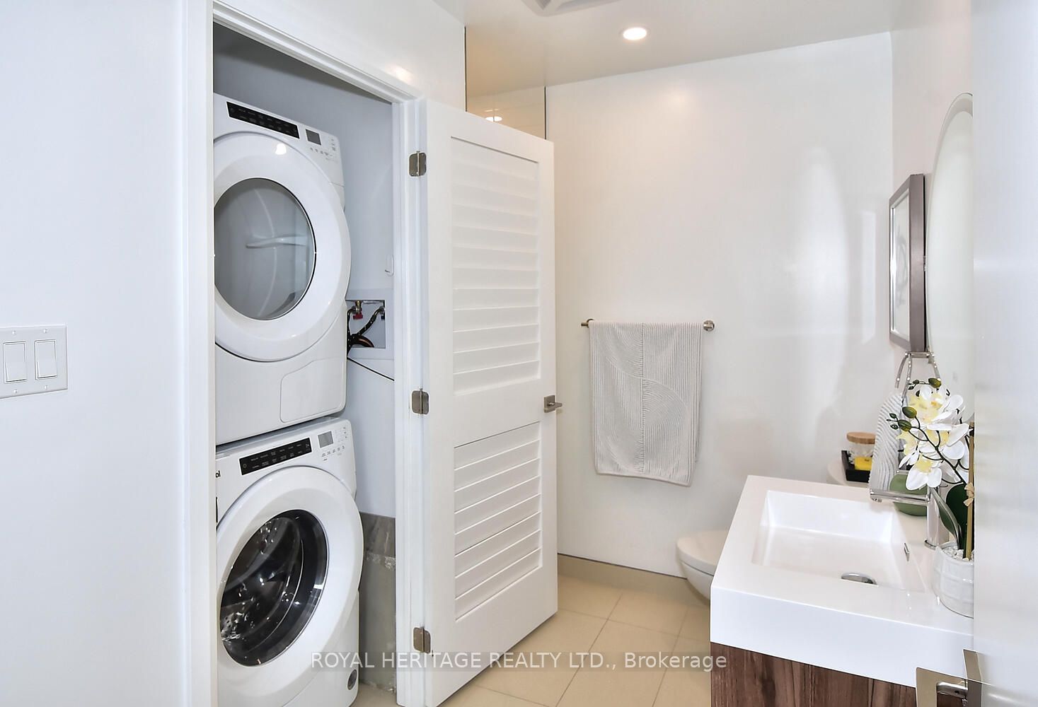 195 Hunter Street E 510 Property Photo 21