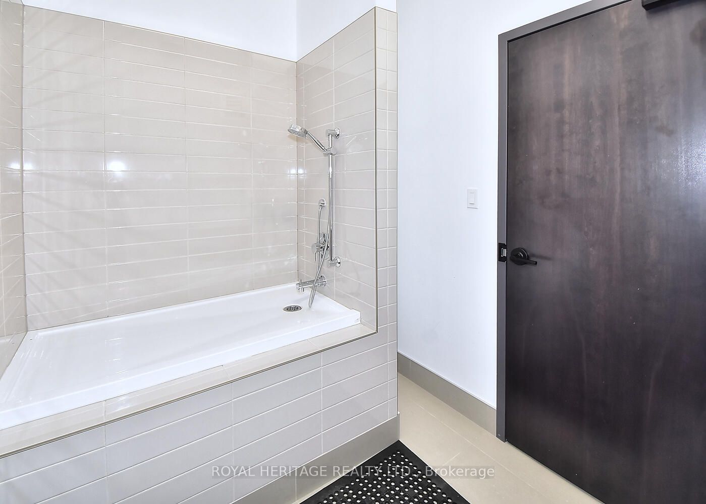 195 Hunter Street E 510 Property Photo 27