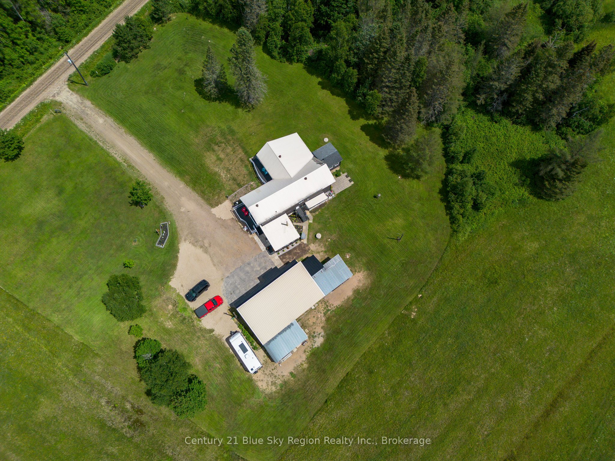 78 Papineau Road Property Photo
