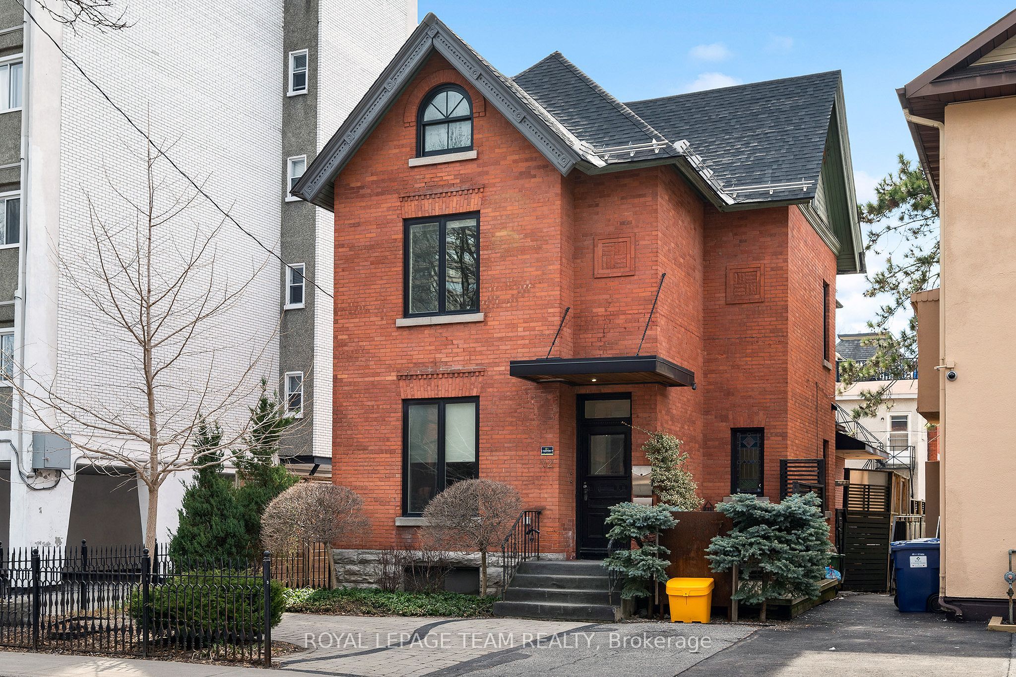 72 Maclaren Street Property Photo 1