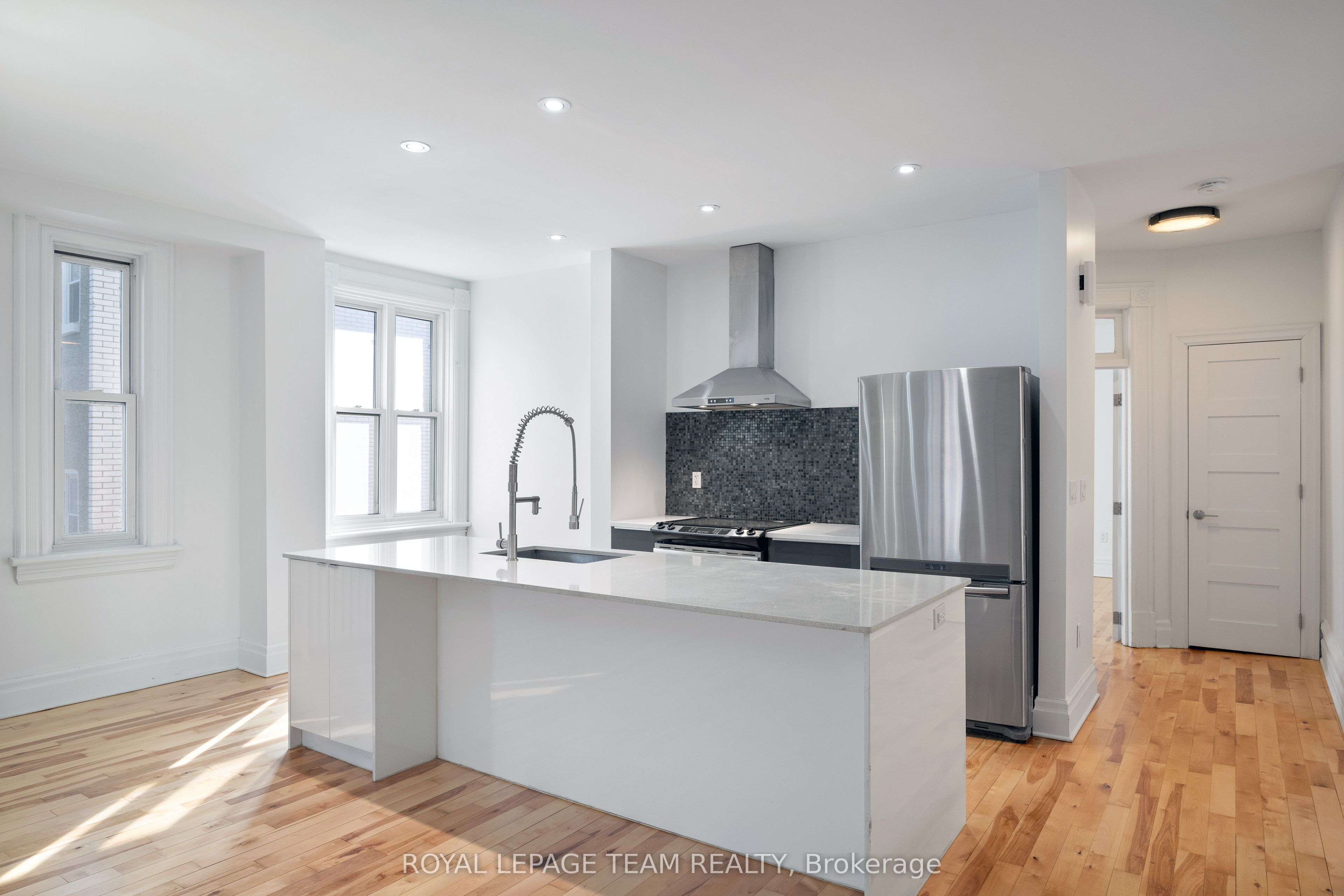 72 Maclaren Street Property Photo 30