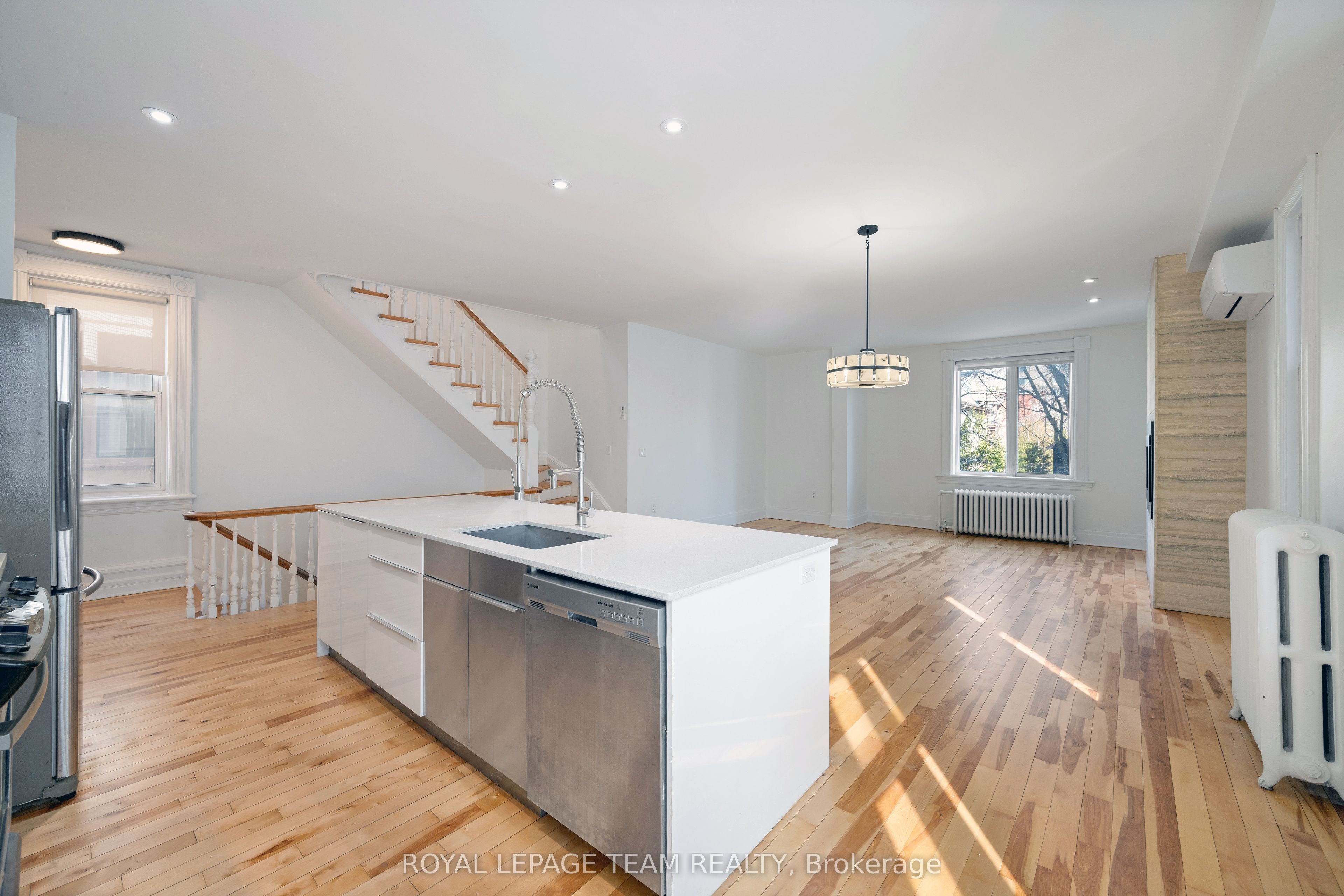 72 Maclaren Street Property Photo 32
