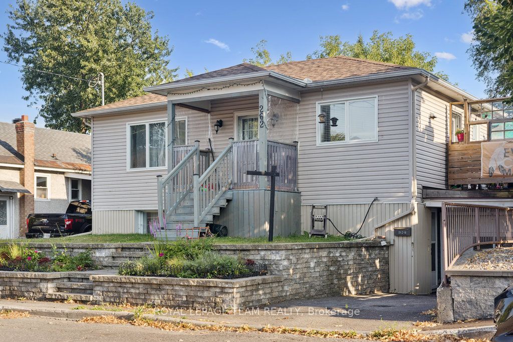262 St Jacques Street Property Photo 1