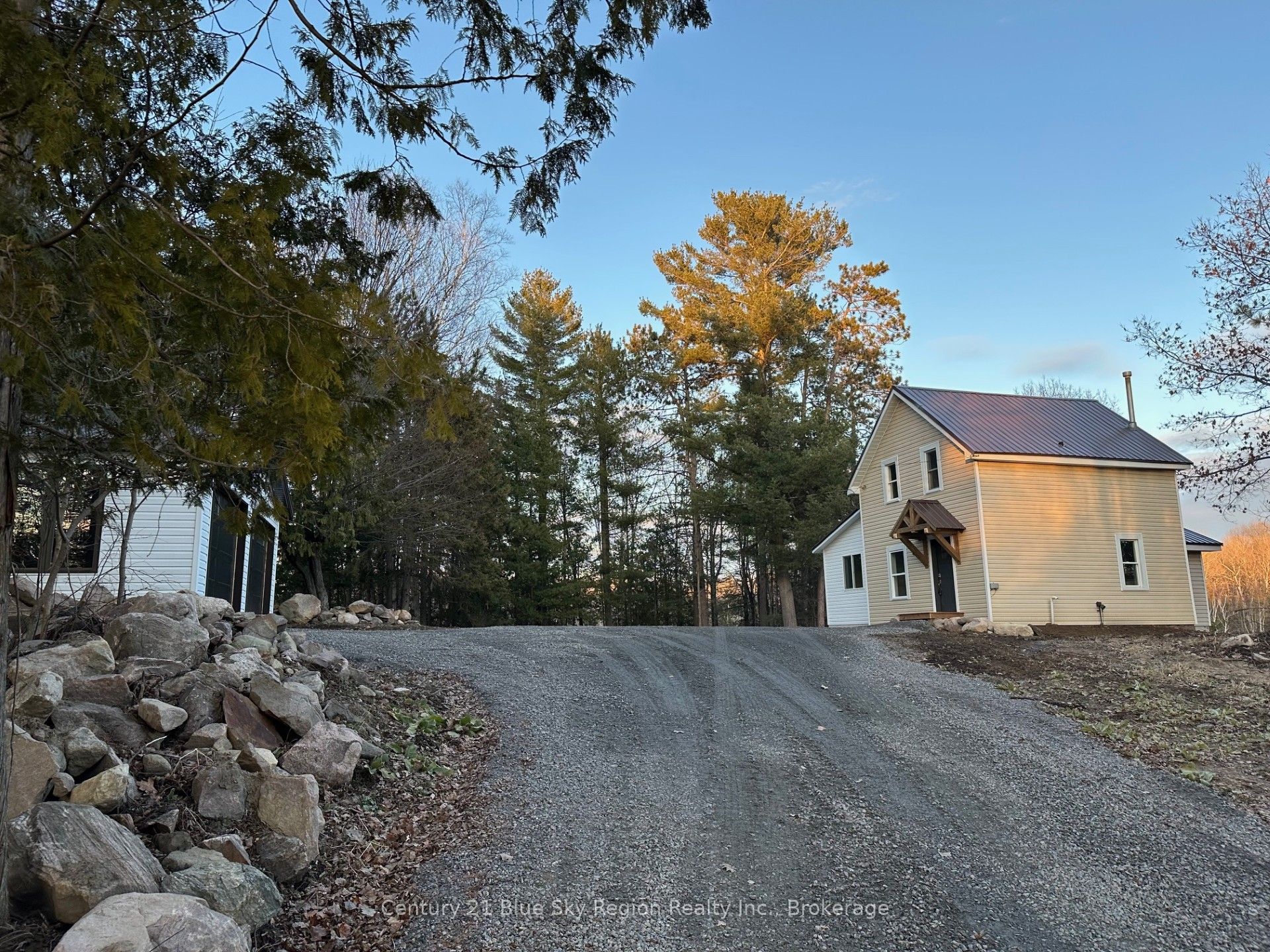 42 Lavigne Road Property Photo