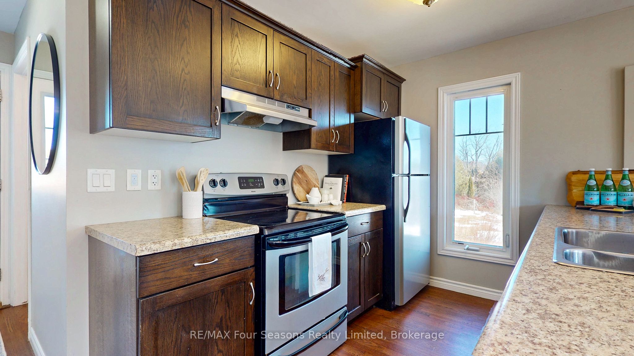 139 Young Drive Property Photo 11