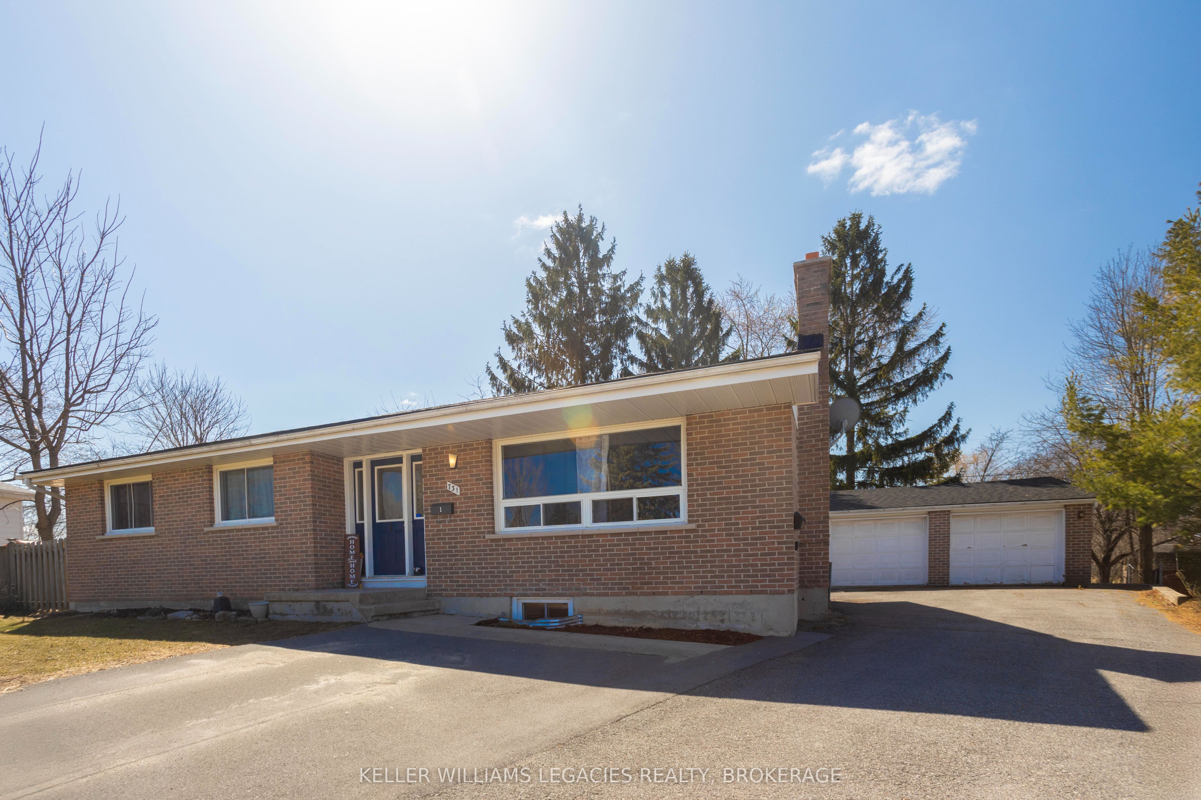 731 Downing Street Property Photo