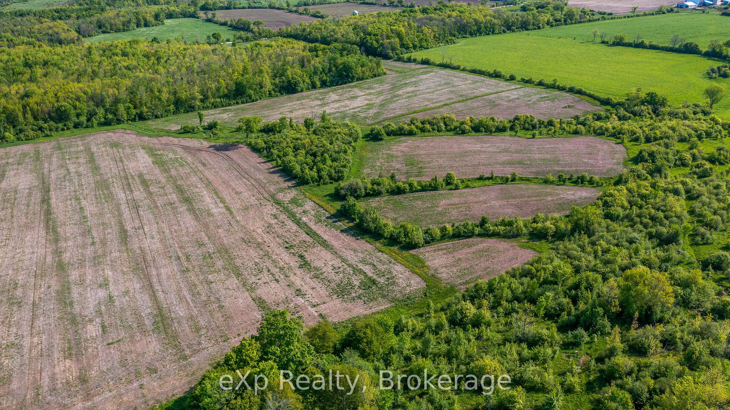 E 1/2 Lt 29-30 Con 4; Sideroad 30 Property Photo 24
