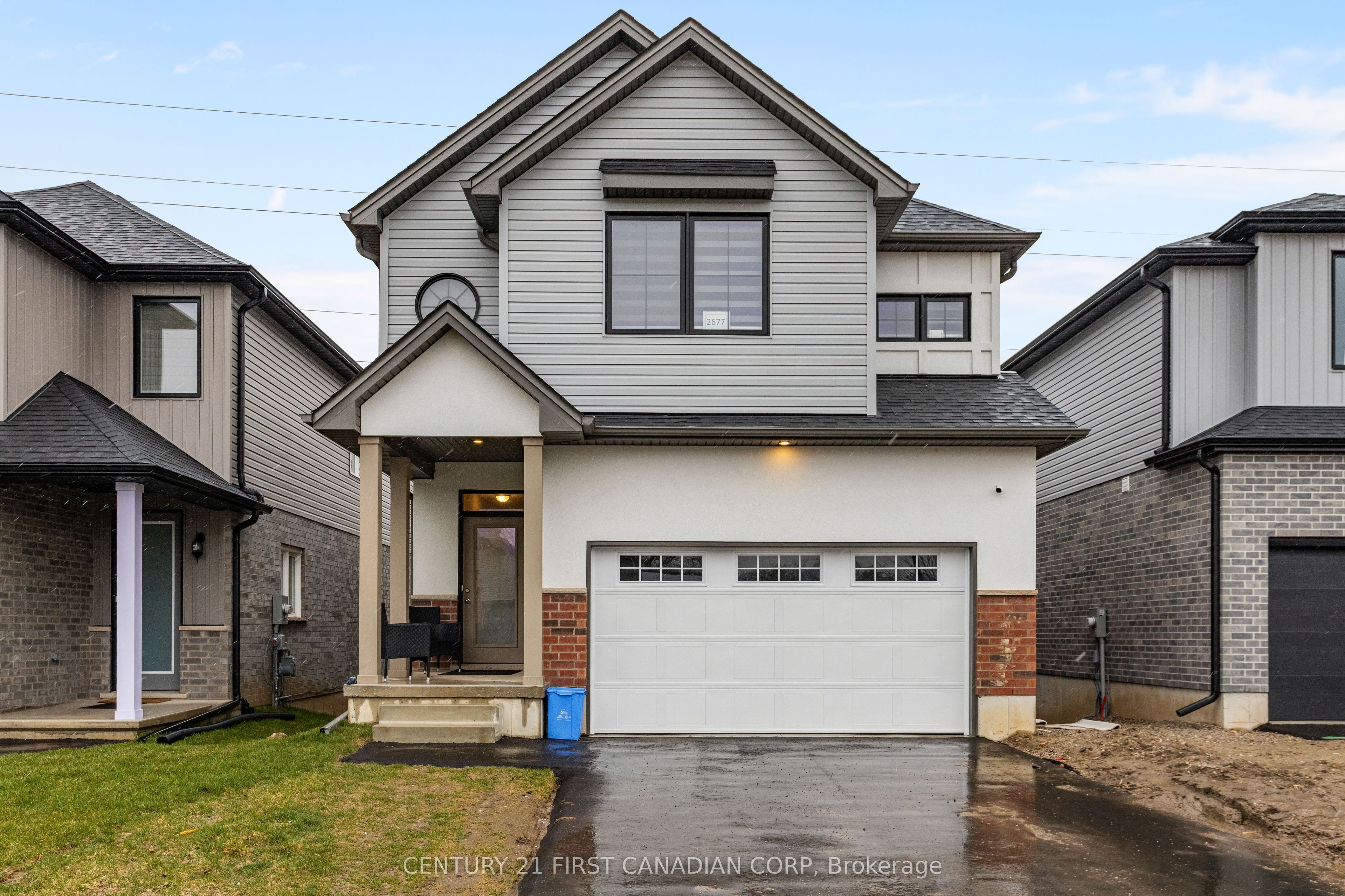 2677 Bobolink Lane Property Photo 1