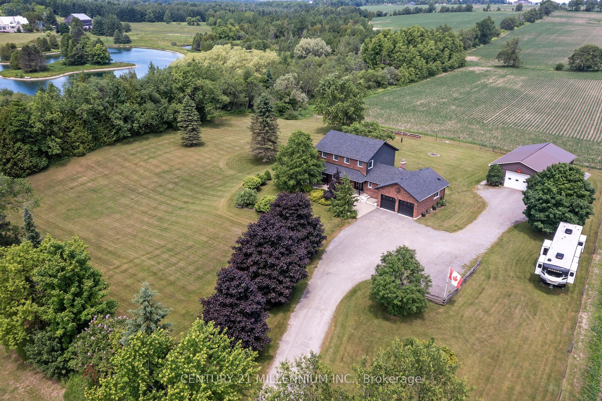 5653 Eighth Line Property Photo 5