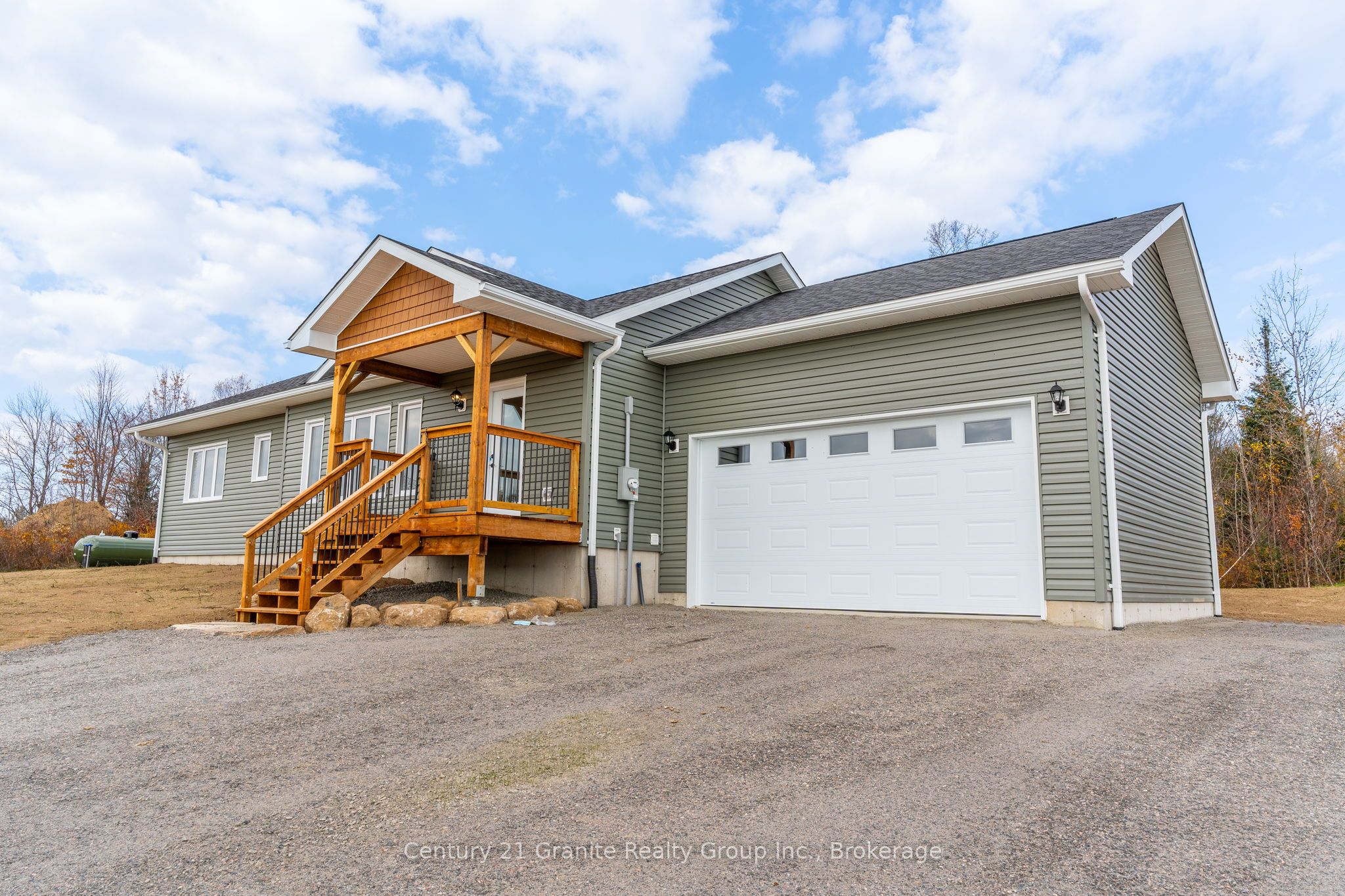 1026 Piper Glen Road Property Photo