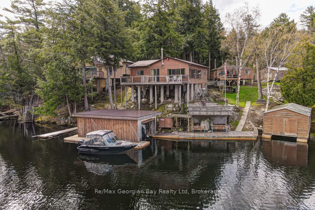 15sr405 Severn River Shore Property Photo