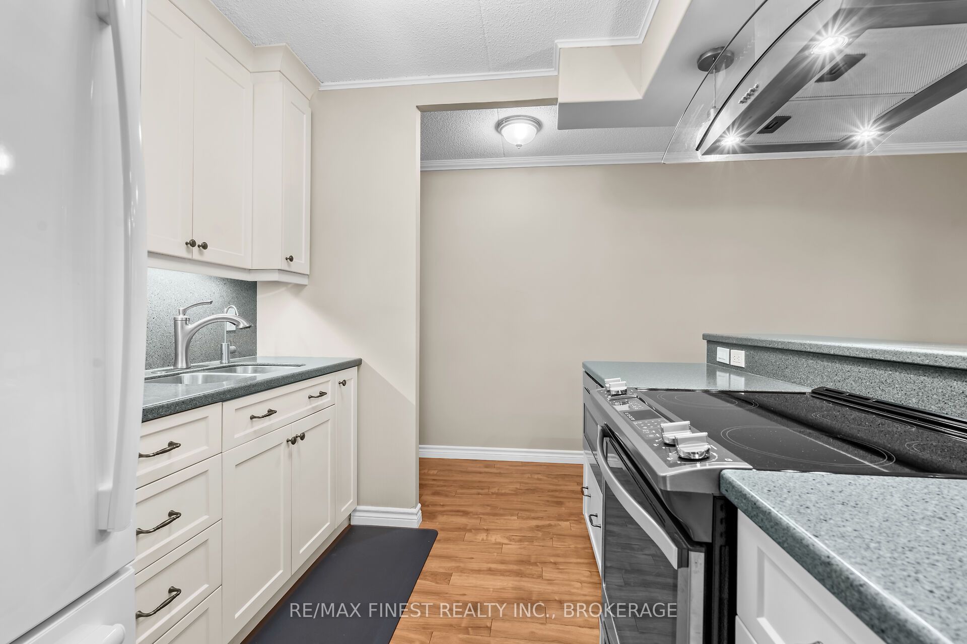 610 William Street 601 Property Photo 20
