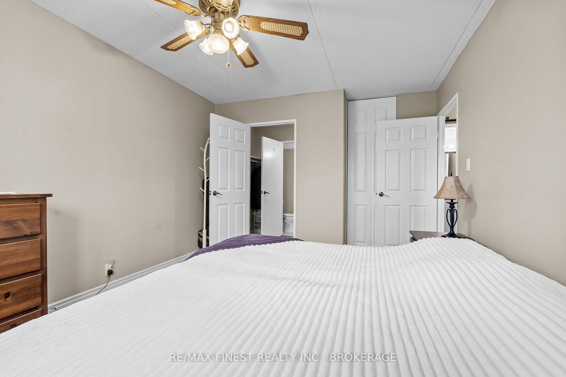 610 William Street 601 Property Photo 26