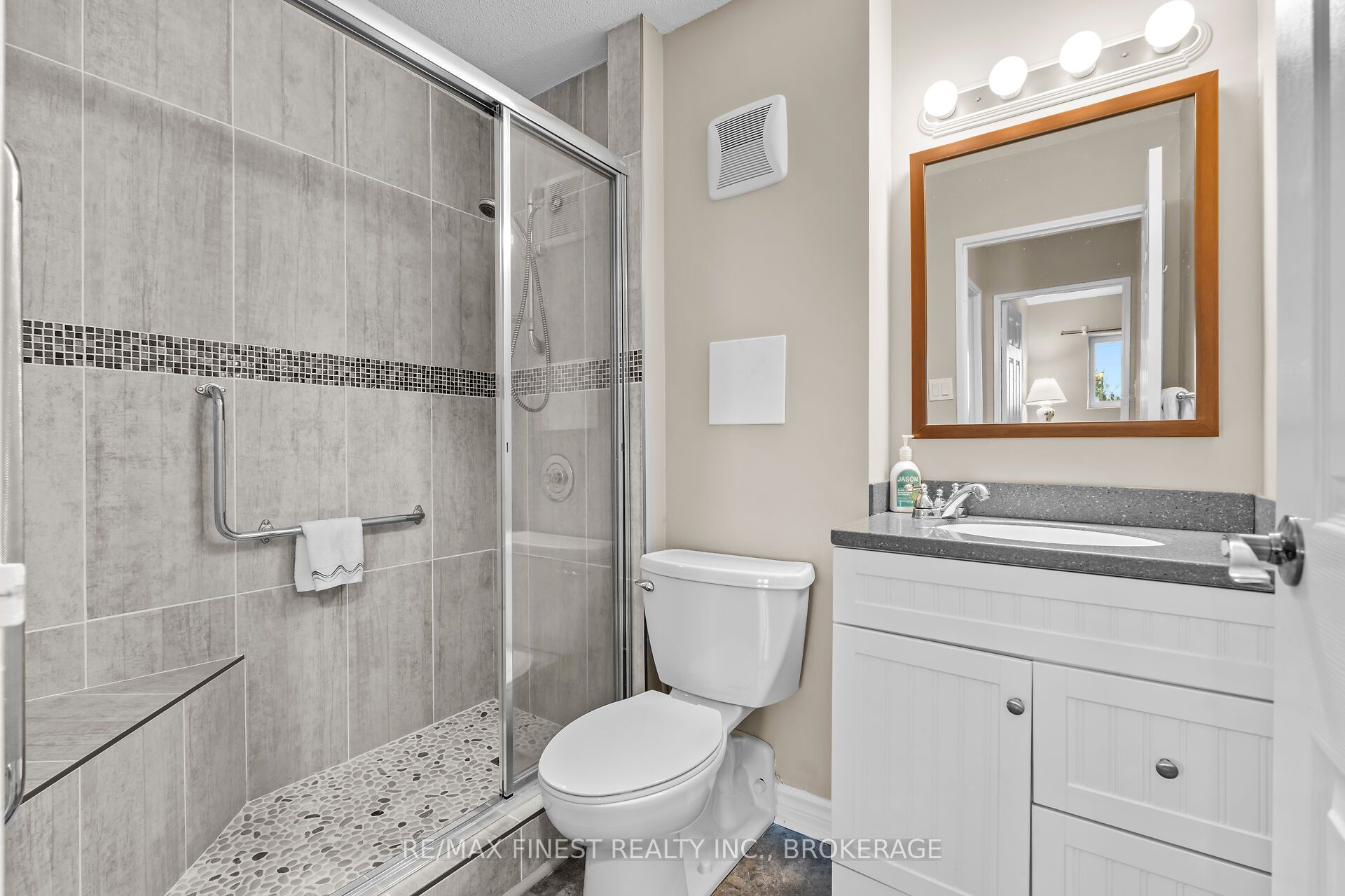 610 William Street 601 Property Photo 30