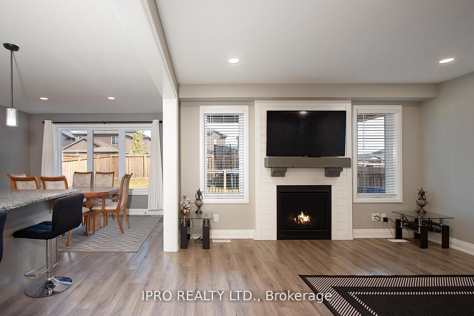 26 Nicholson Street Property Photo 6
