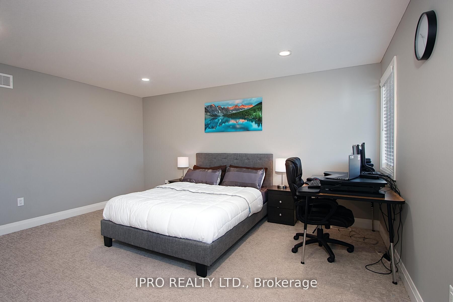 26 Nicholson Street Property Photo 18