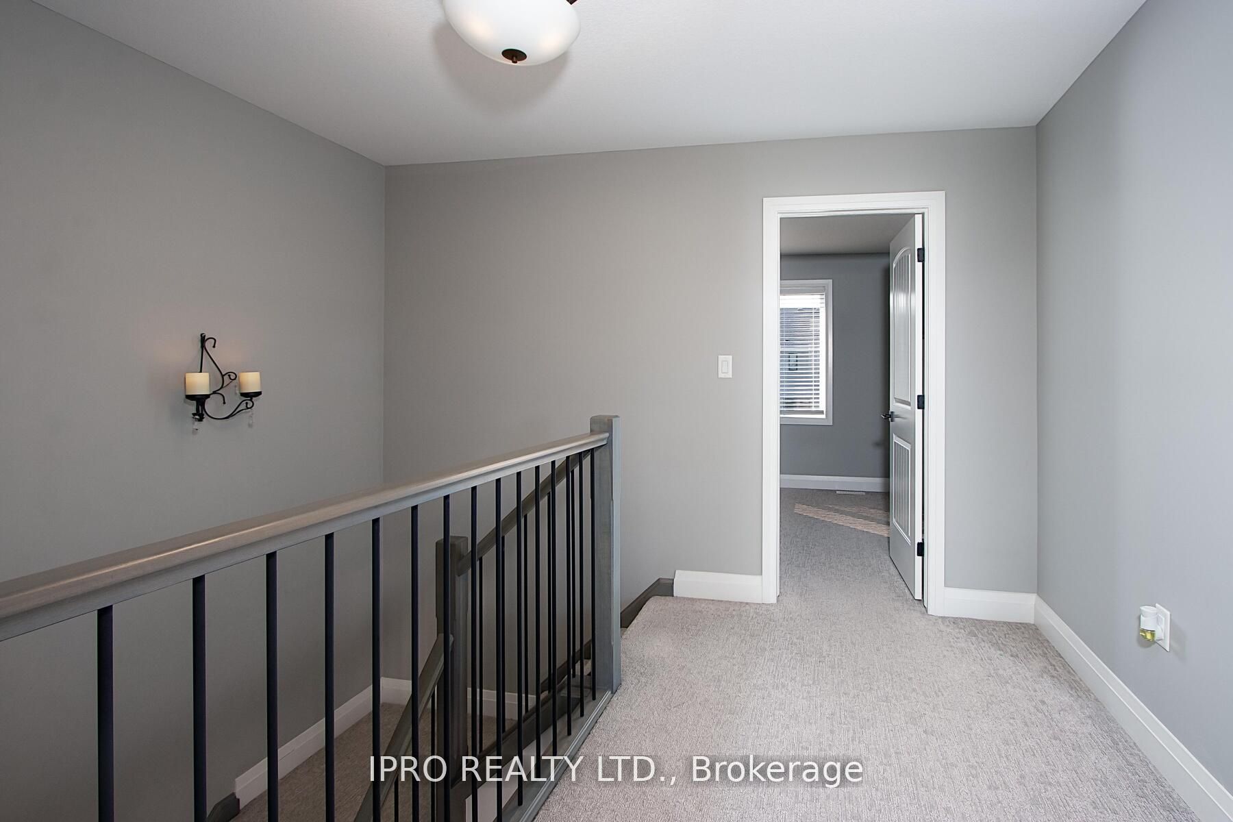 26 Nicholson Street Property Photo 29