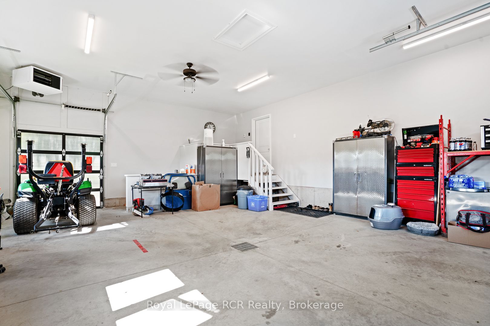 302769 Douglas Street Property Photo 50
