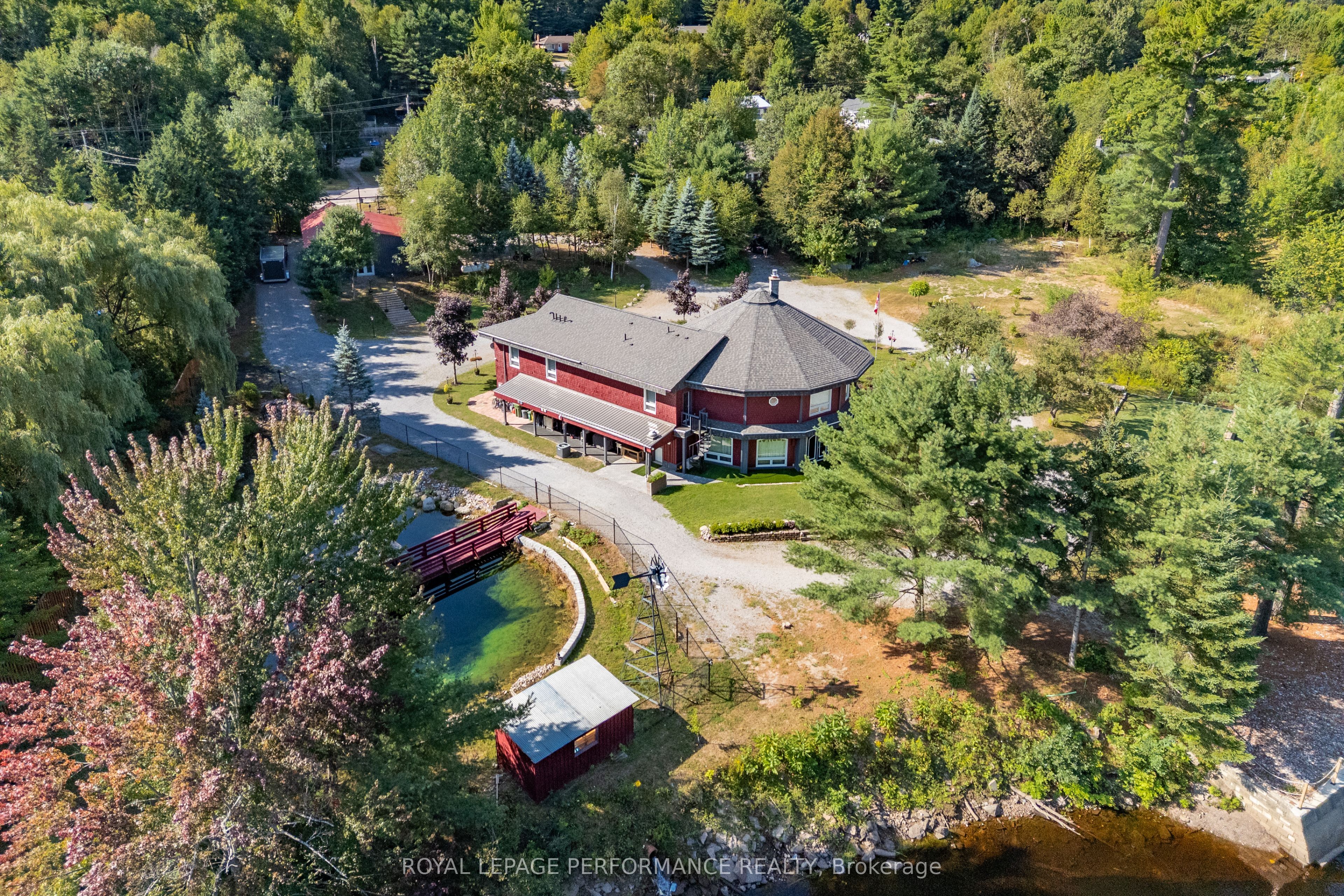 1371 Victoria Street Property Photo 5