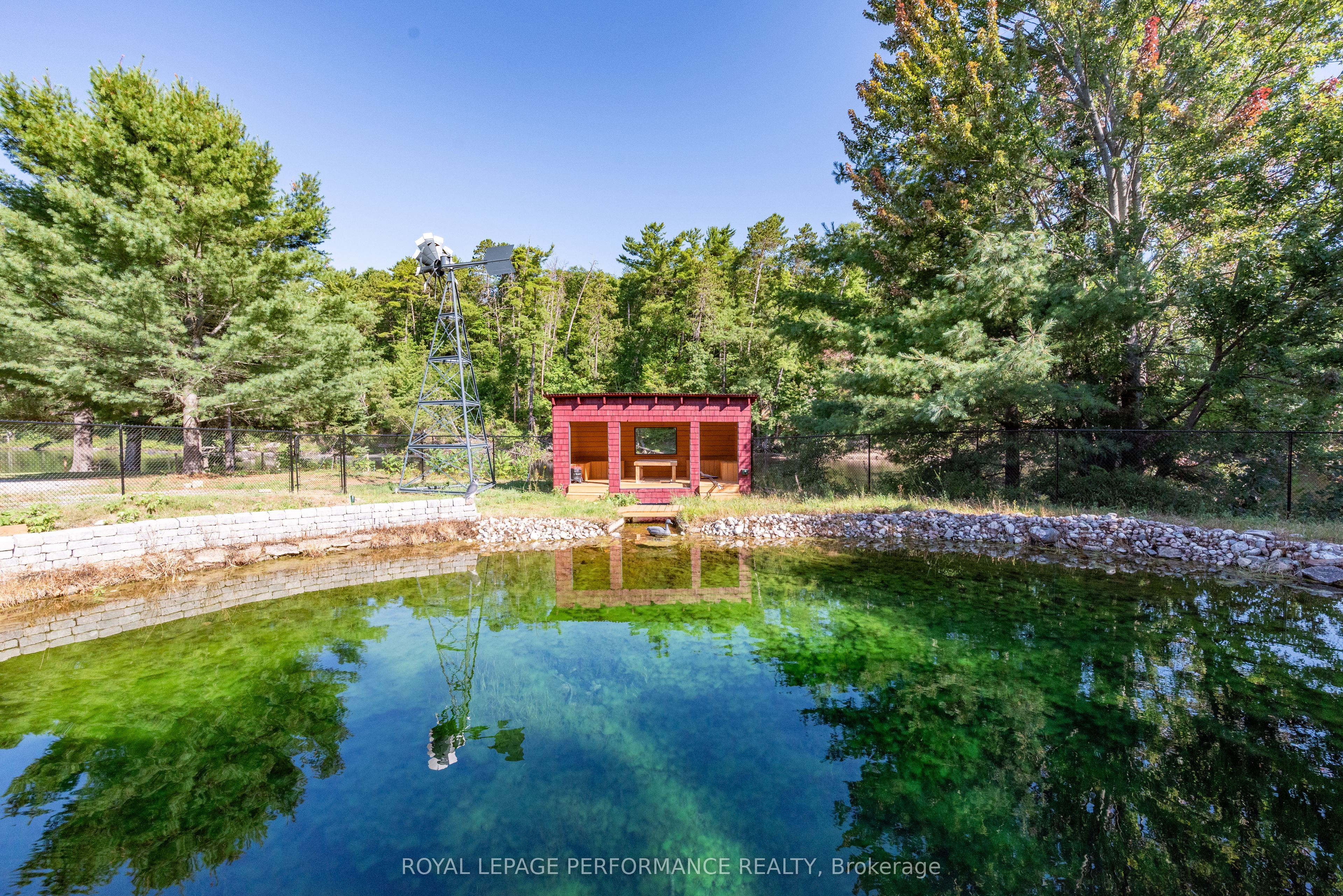 1371 Victoria Street Property Photo 8