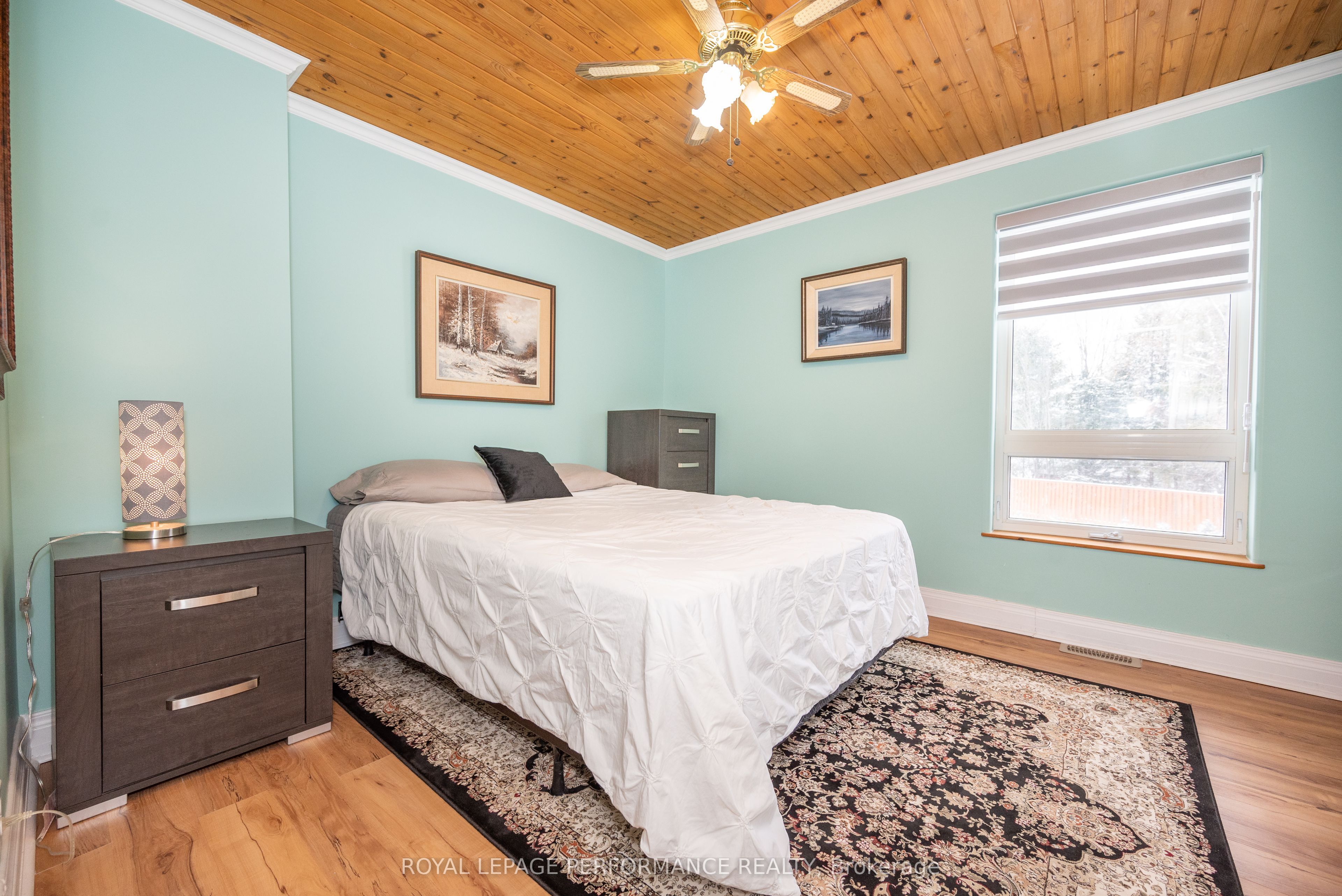 1371 Victoria Street Property Photo 40