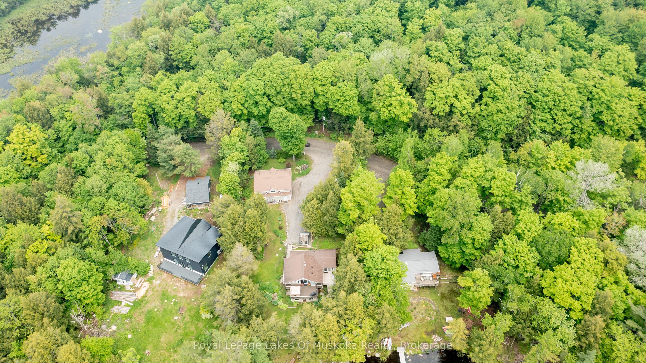 1019 Lakeshore Drive N Property Photo 8