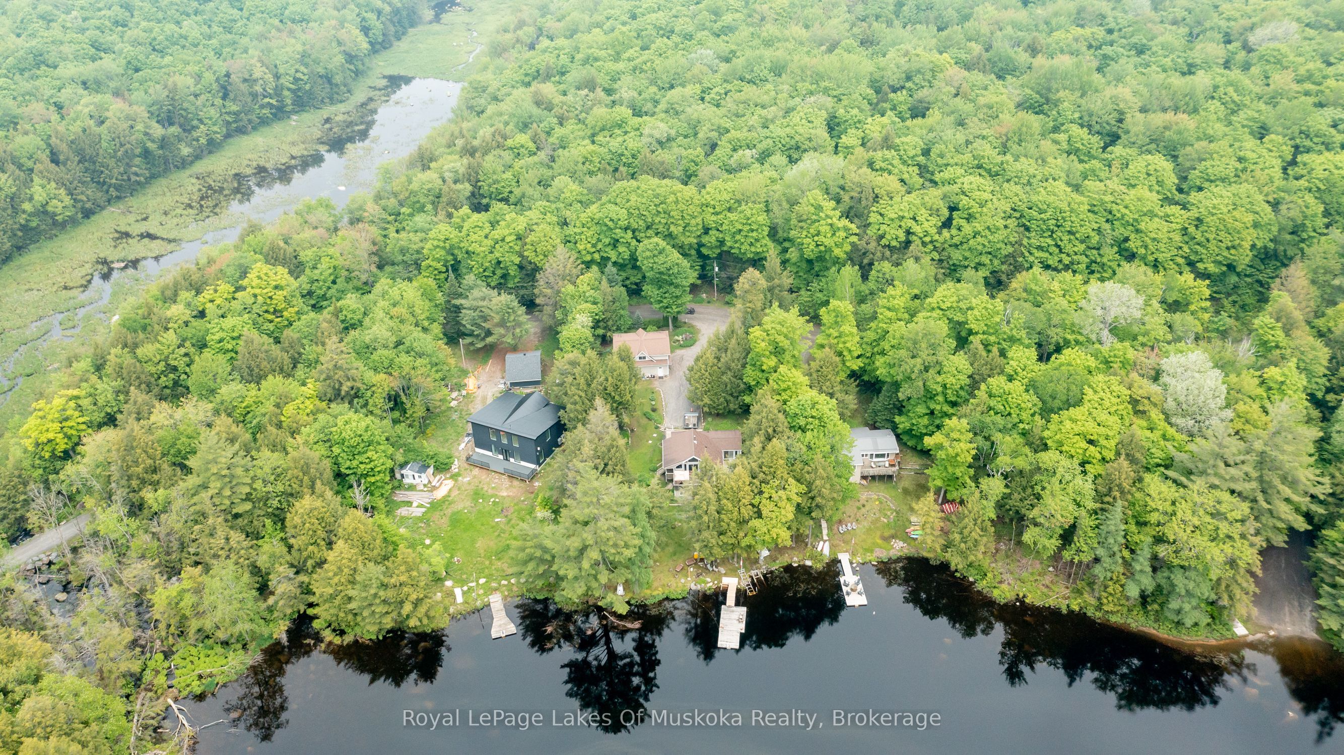 1019 Lakeshore Drive N Property Photo 9