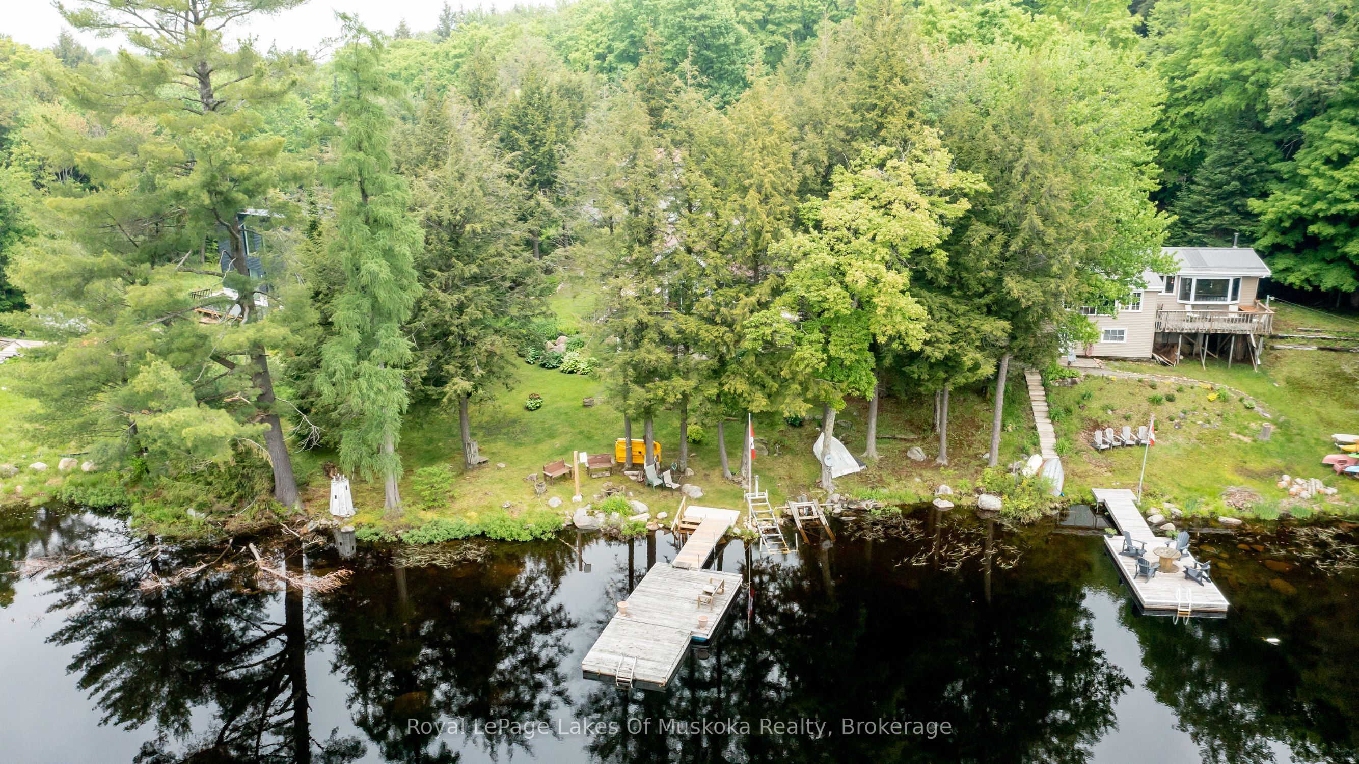1019 Lakeshore Drive N Property Photo 10