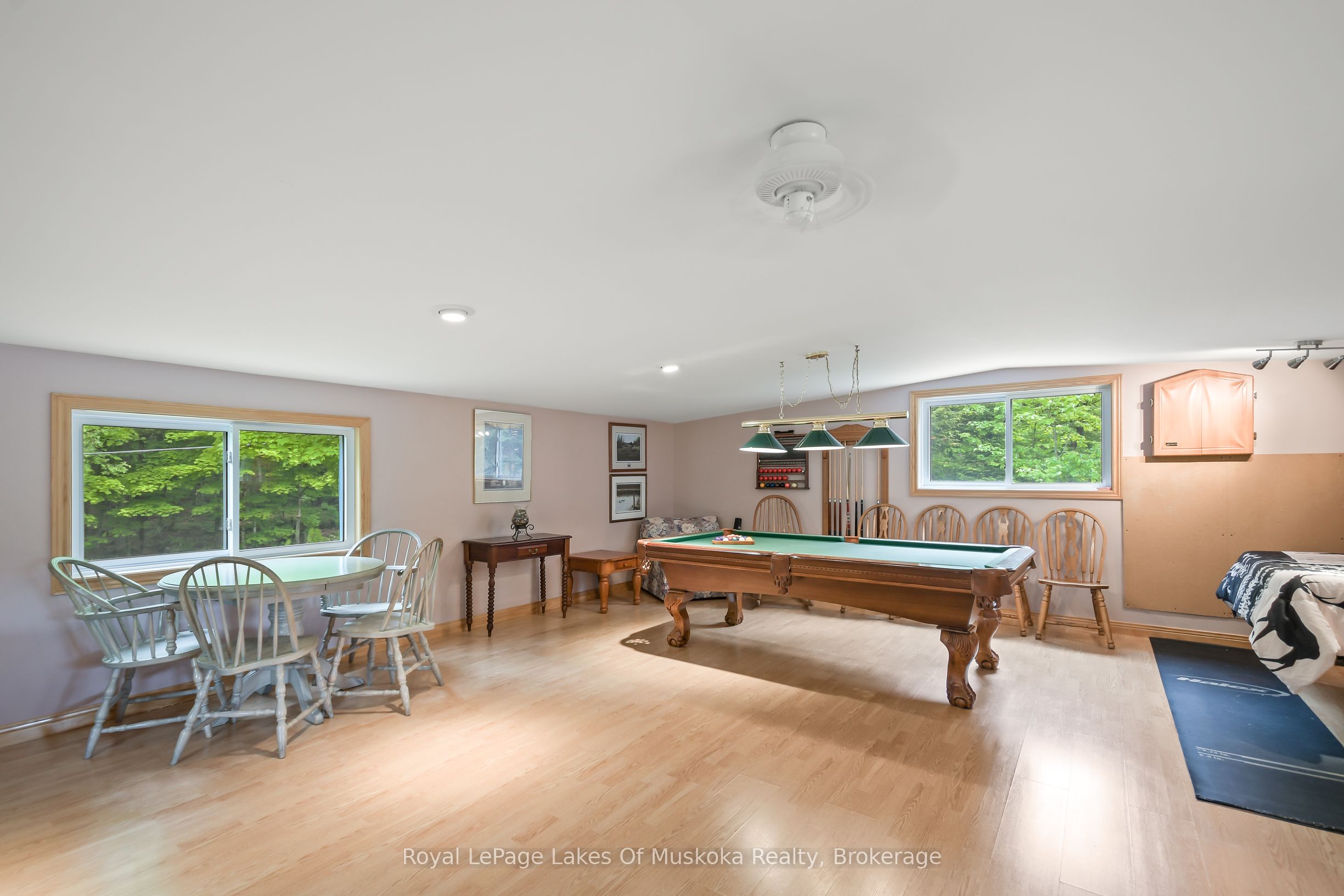 1019 Lakeshore Drive N Property Photo 29