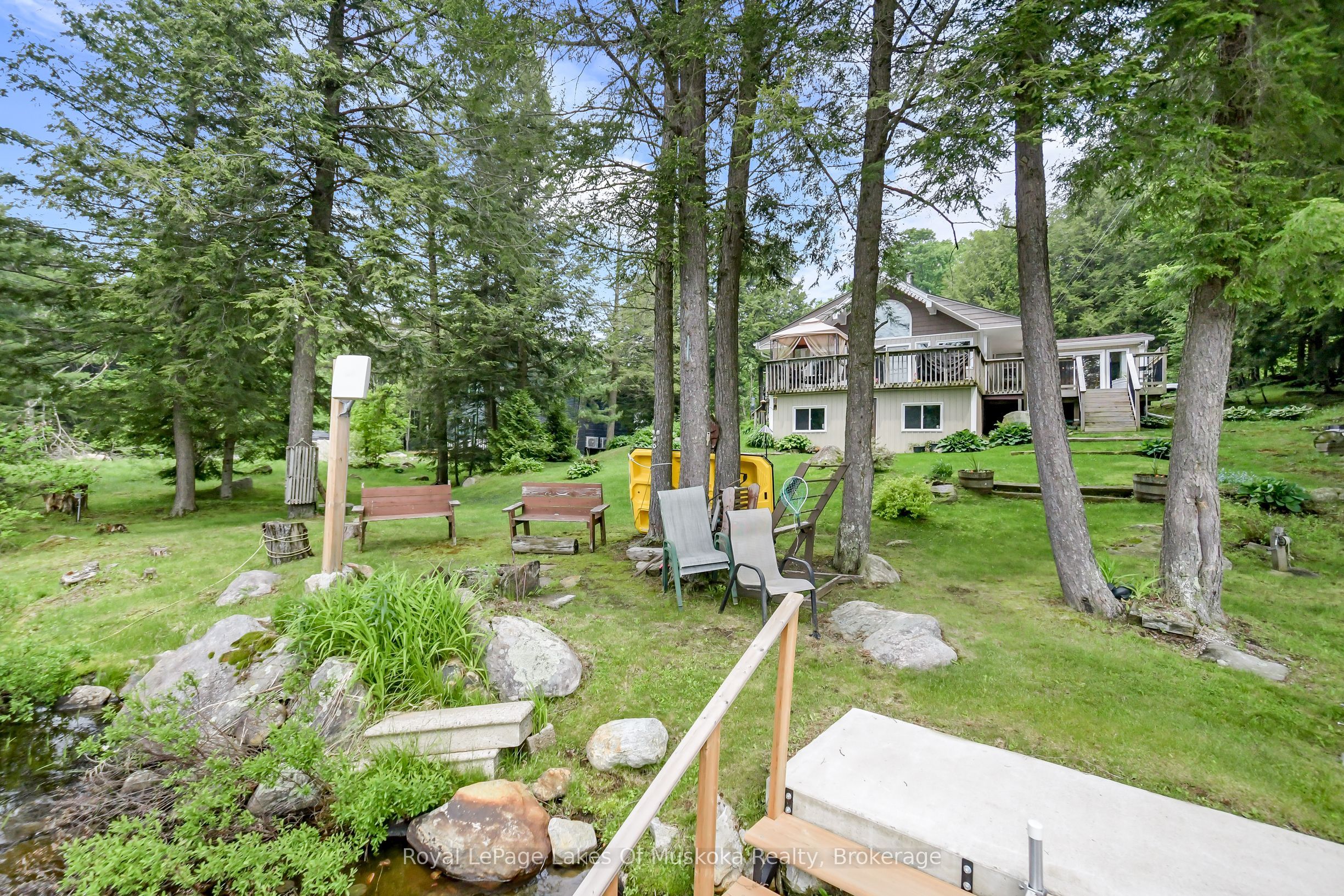 1019 Lakeshore Drive N Property Photo 38