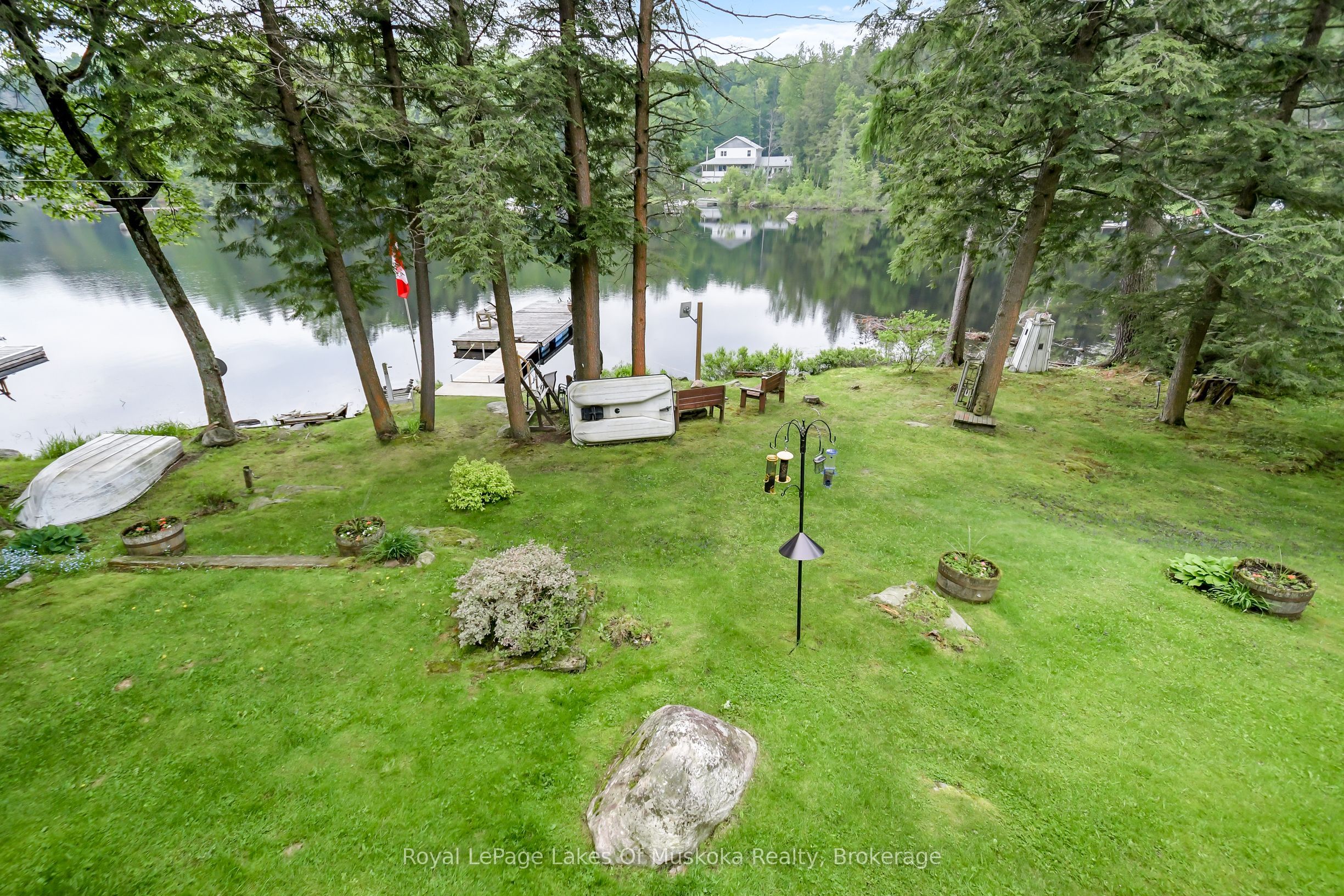 1019 Lakeshore Drive N Property Photo 47