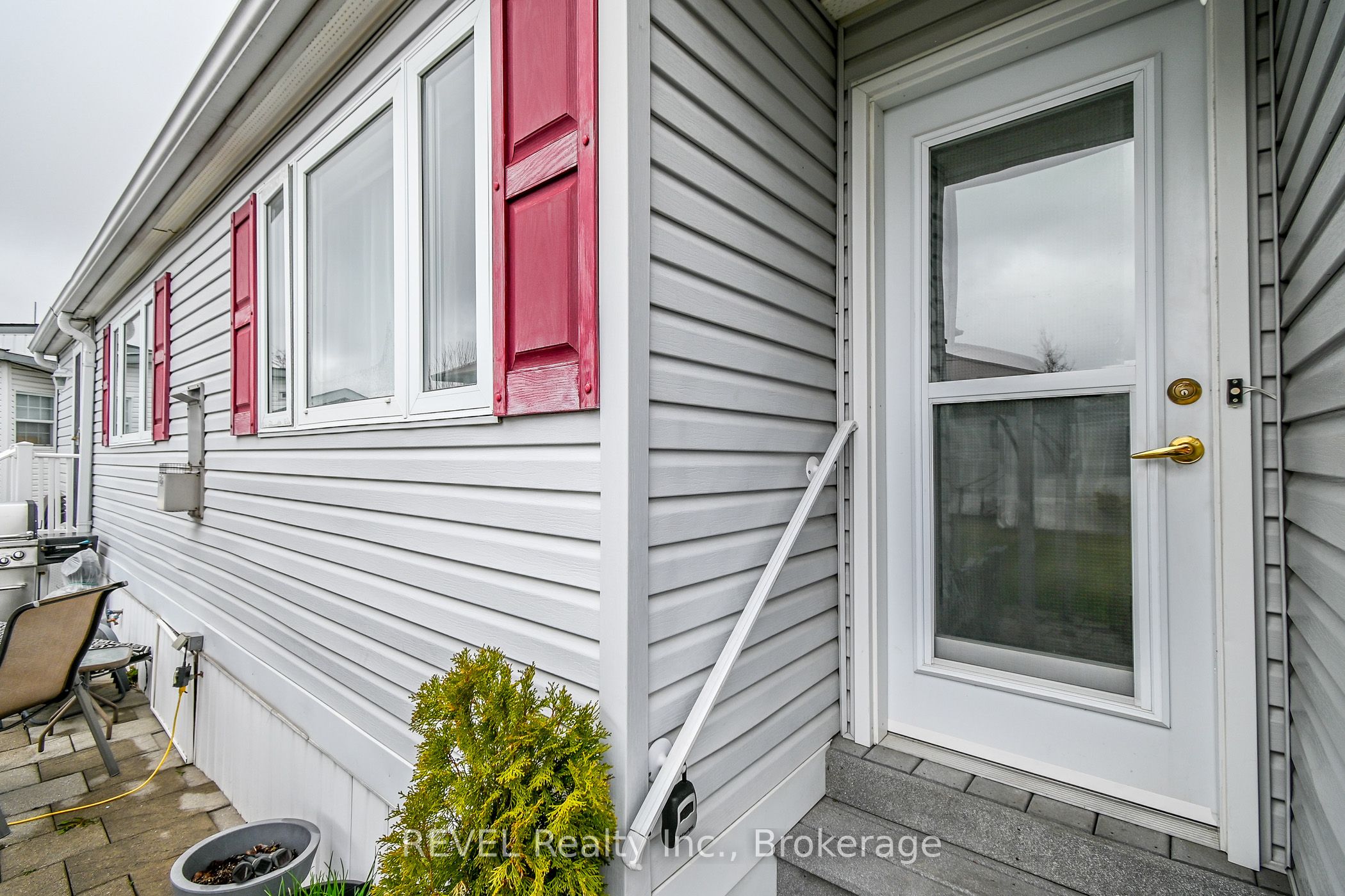 3033 Townline Road 115 Property Photo 6