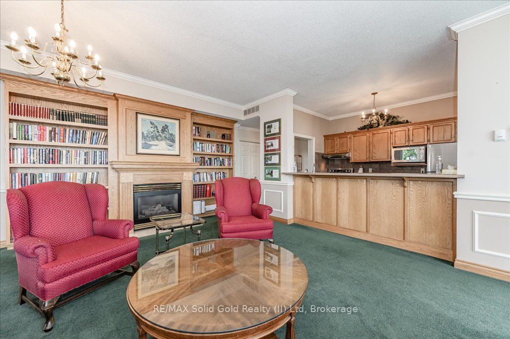 #403 - 2 Lancaster Street Property Photo 36