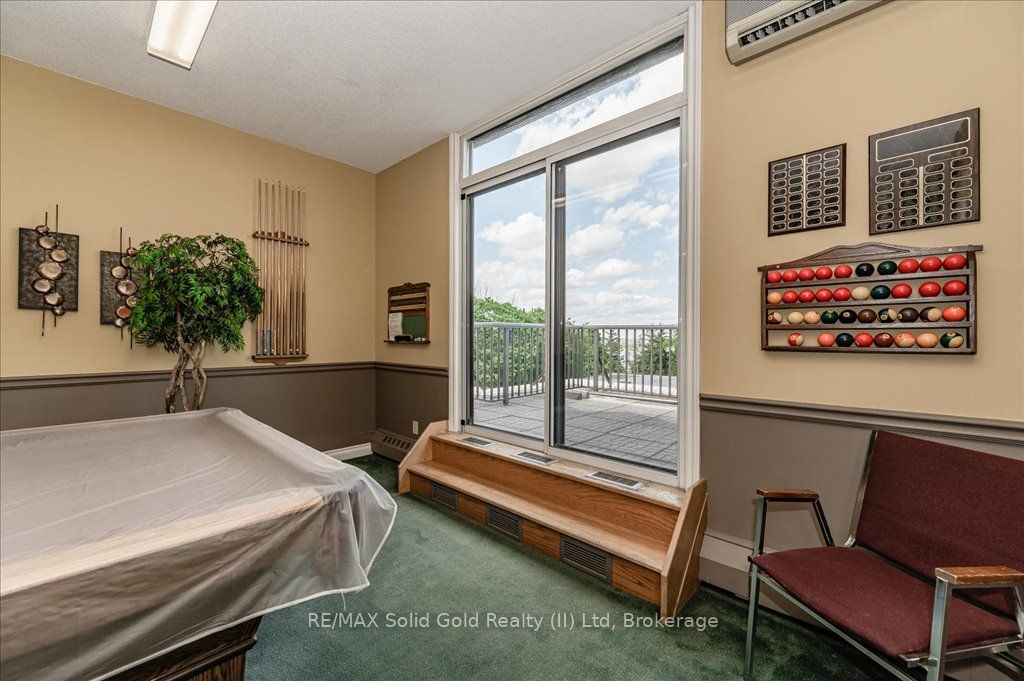 #403 - 2 Lancaster Street Property Photo 41