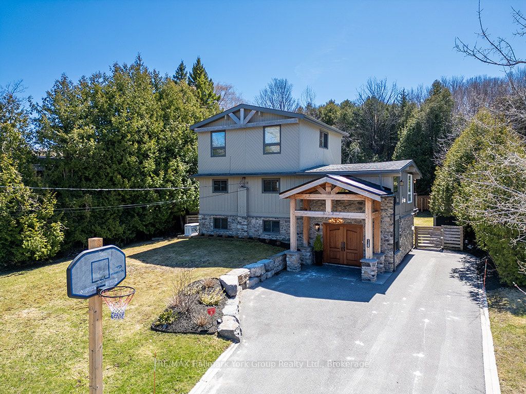 128 James Street Property Photo