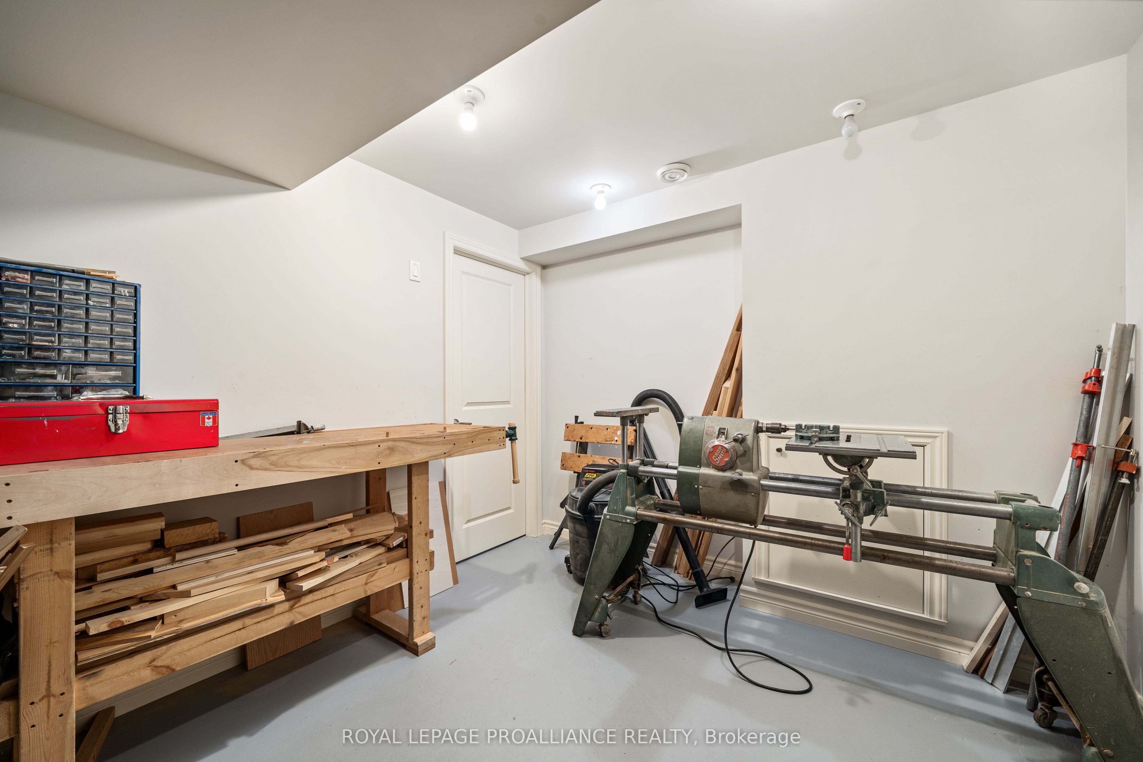 39 Owen Street Property Photo 17