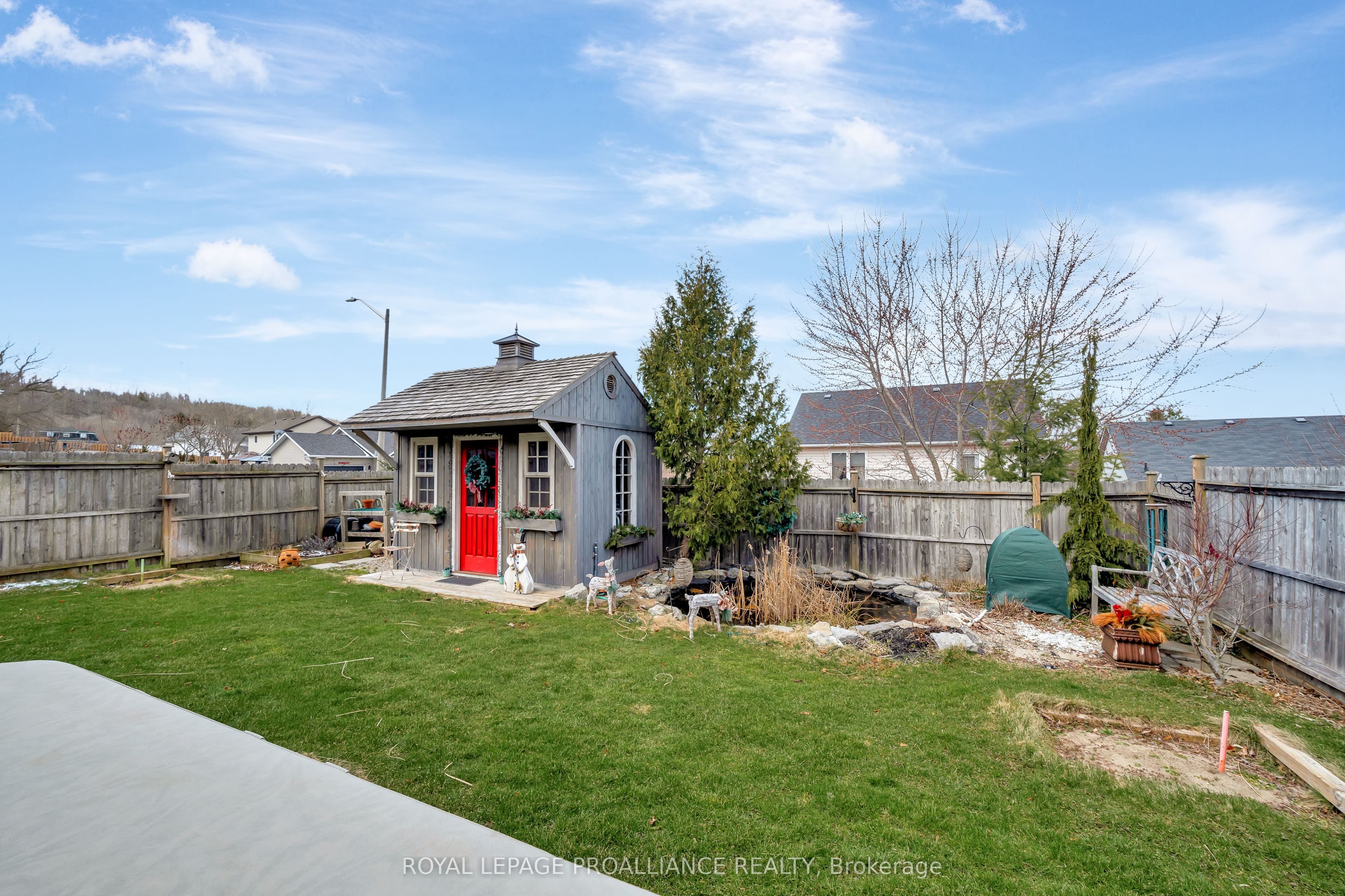 39 Owen Street Property Photo 28