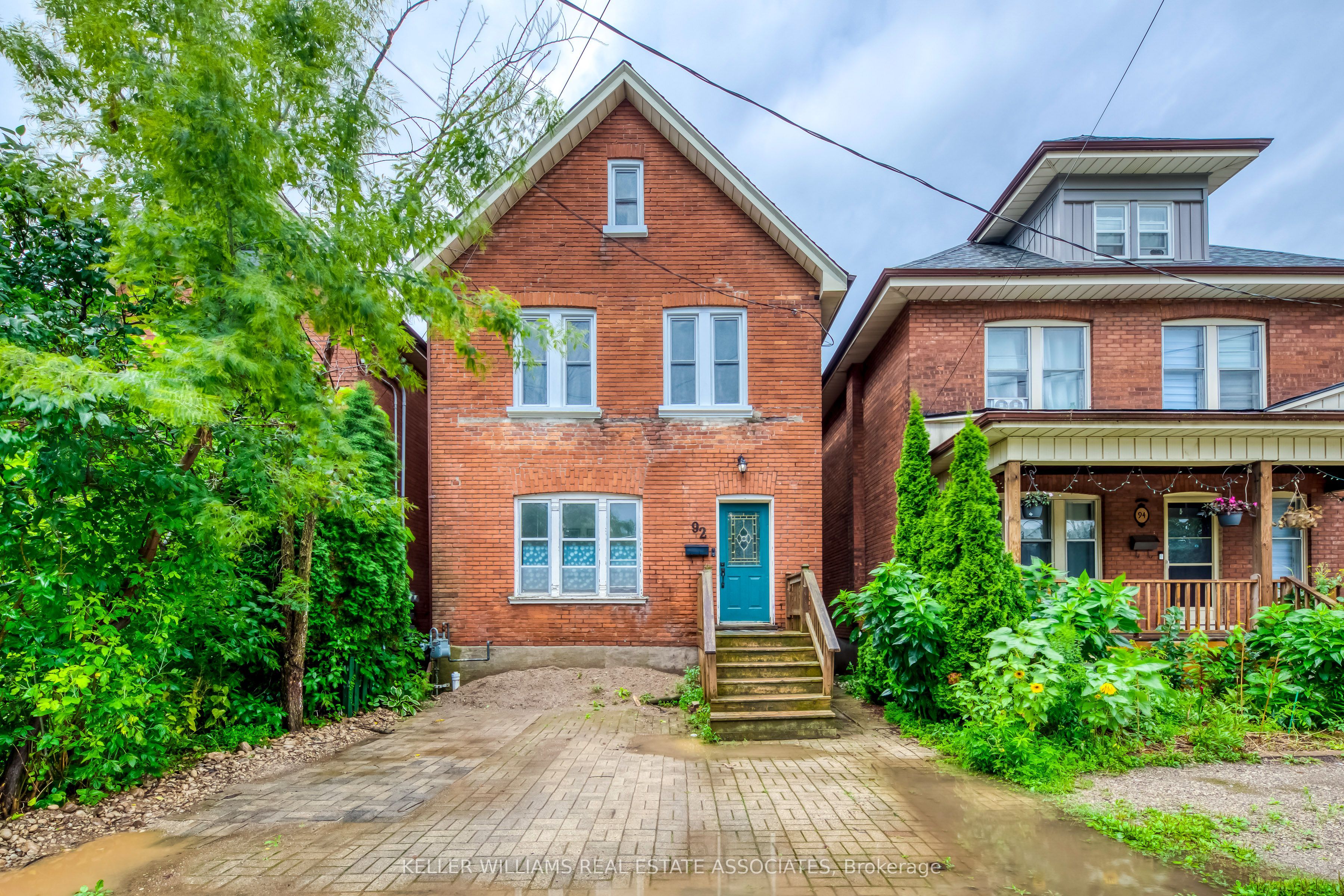92 Park Avenue Property Photo